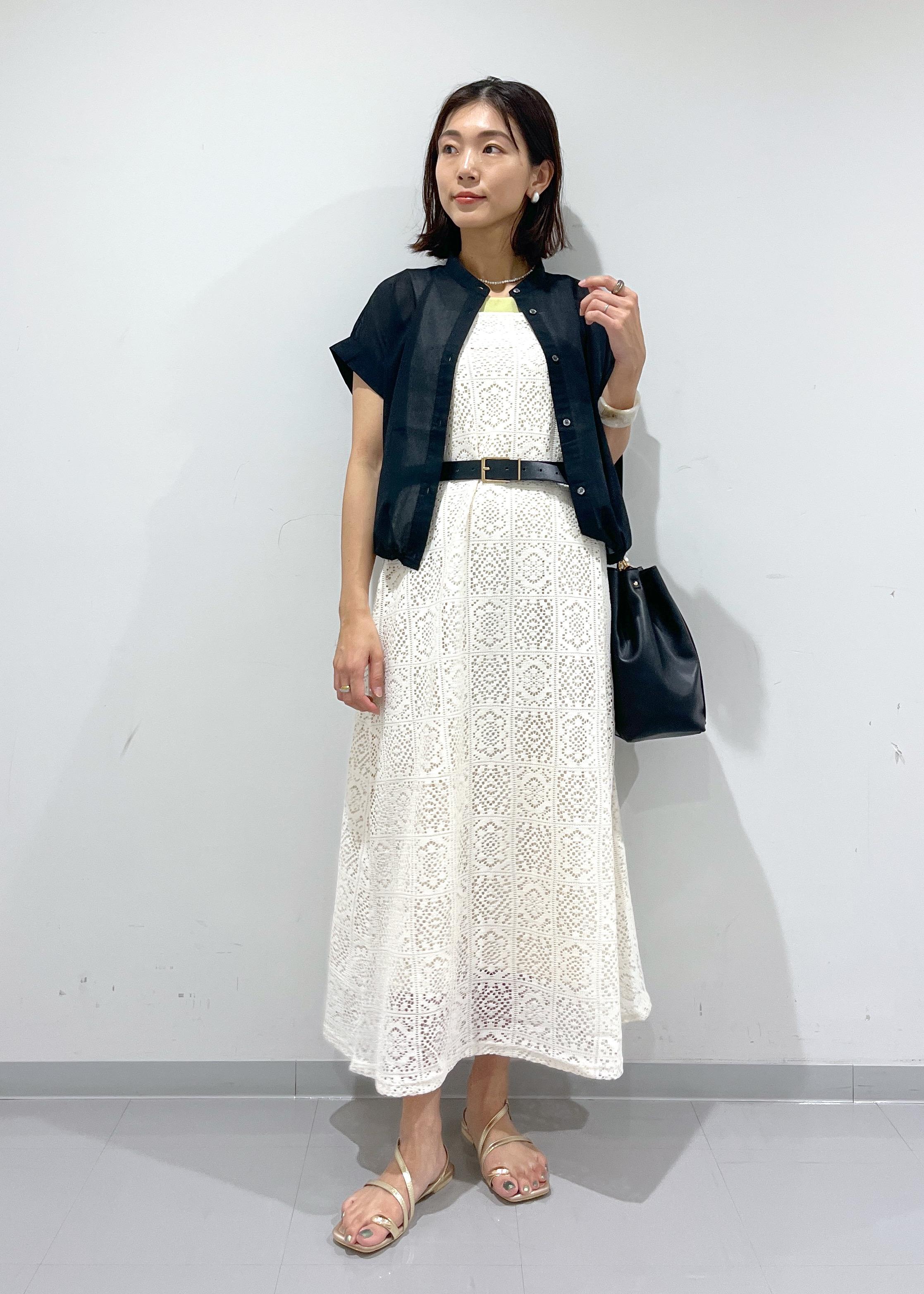 ROPE' PICNICの幾何学レースワンピースを使ったコーディネートを紹介します。｜Rakuten Fashion(楽天ファッション／旧楽天ブランドアベニュー)6117557