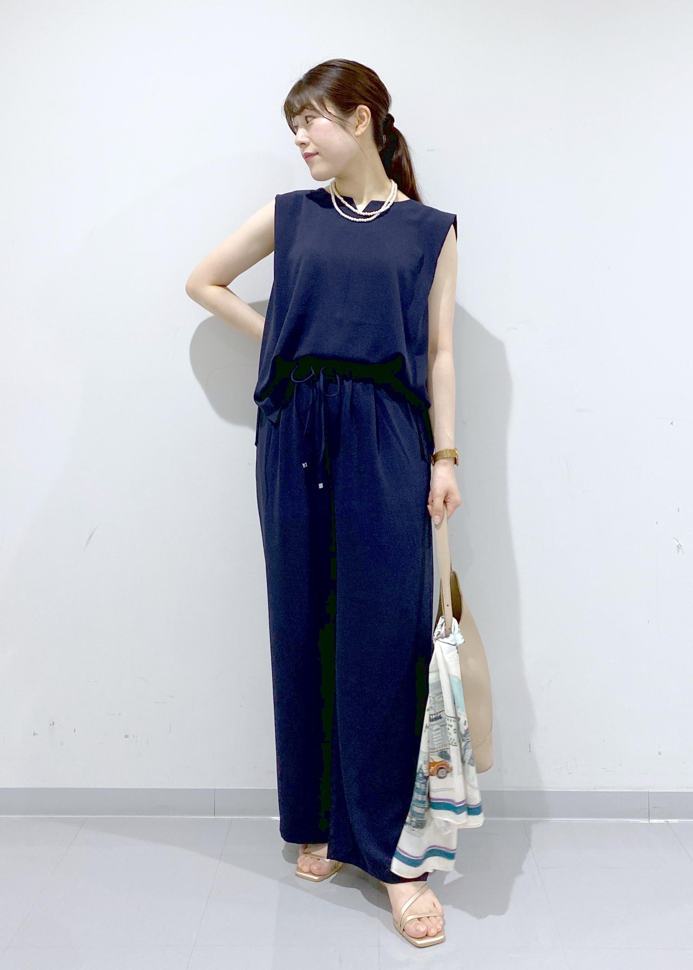 ROPE' PICNICのジョーゼット肩タックブラウス/セットアップ対応を使ったコーディネートを紹介します。｜Rakuten Fashion(楽天ファッション／旧楽天ブランドアベニュー)6117567