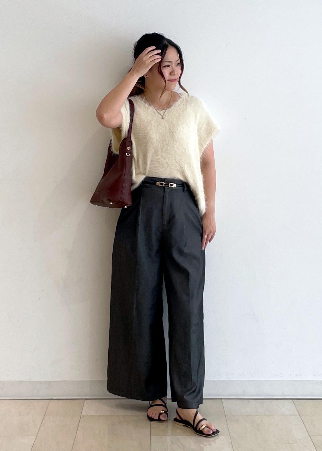 ROPE' PICNICのシャギーニットベストを使ったコーディネートを紹介します。｜Rakuten Fashion(楽天ファッション／旧楽天ブランドアベニュー)6117569