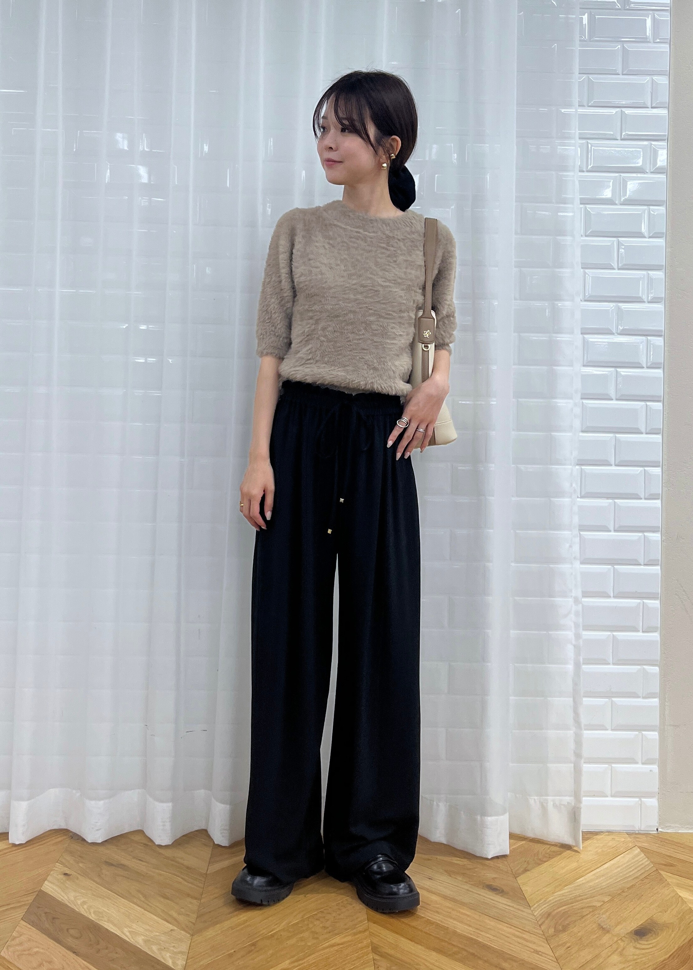 ROPE' PICNICのジョガーイージーワイドパンツ/セットアップ対応を使ったコーディネートを紹介します。｜Rakuten Fashion(楽天ファッション／旧楽天ブランドアベニュー)6117588