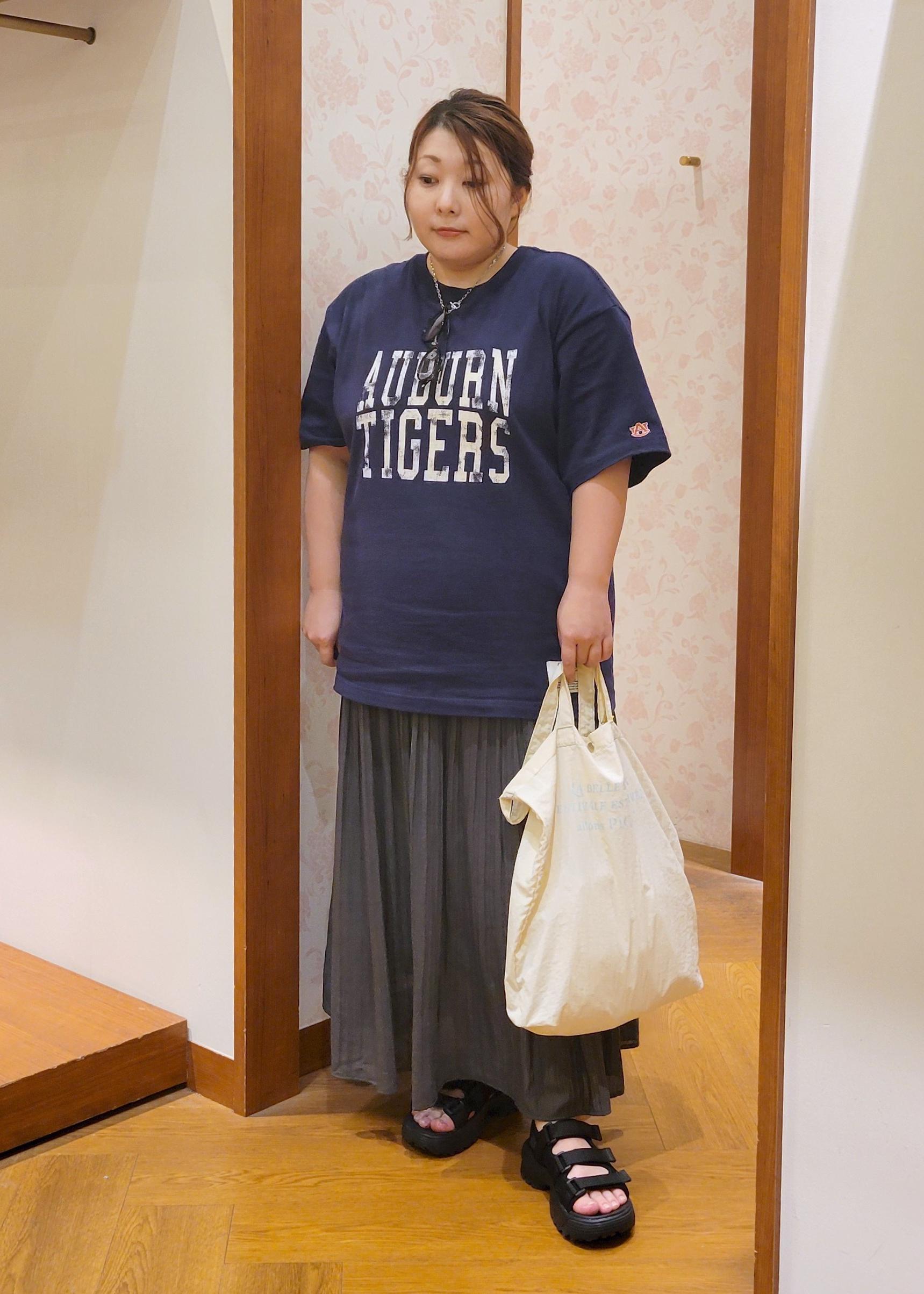 ROPE' PICNICの【DISCUS ATHLETIC/ディスカスアスレチック】オーバーサイズU.S.カレッジTシャツを使ったコーディネートを紹介します。｜Rakuten Fashion(楽天ファッション／旧楽天ブランドアベニュー)6117540