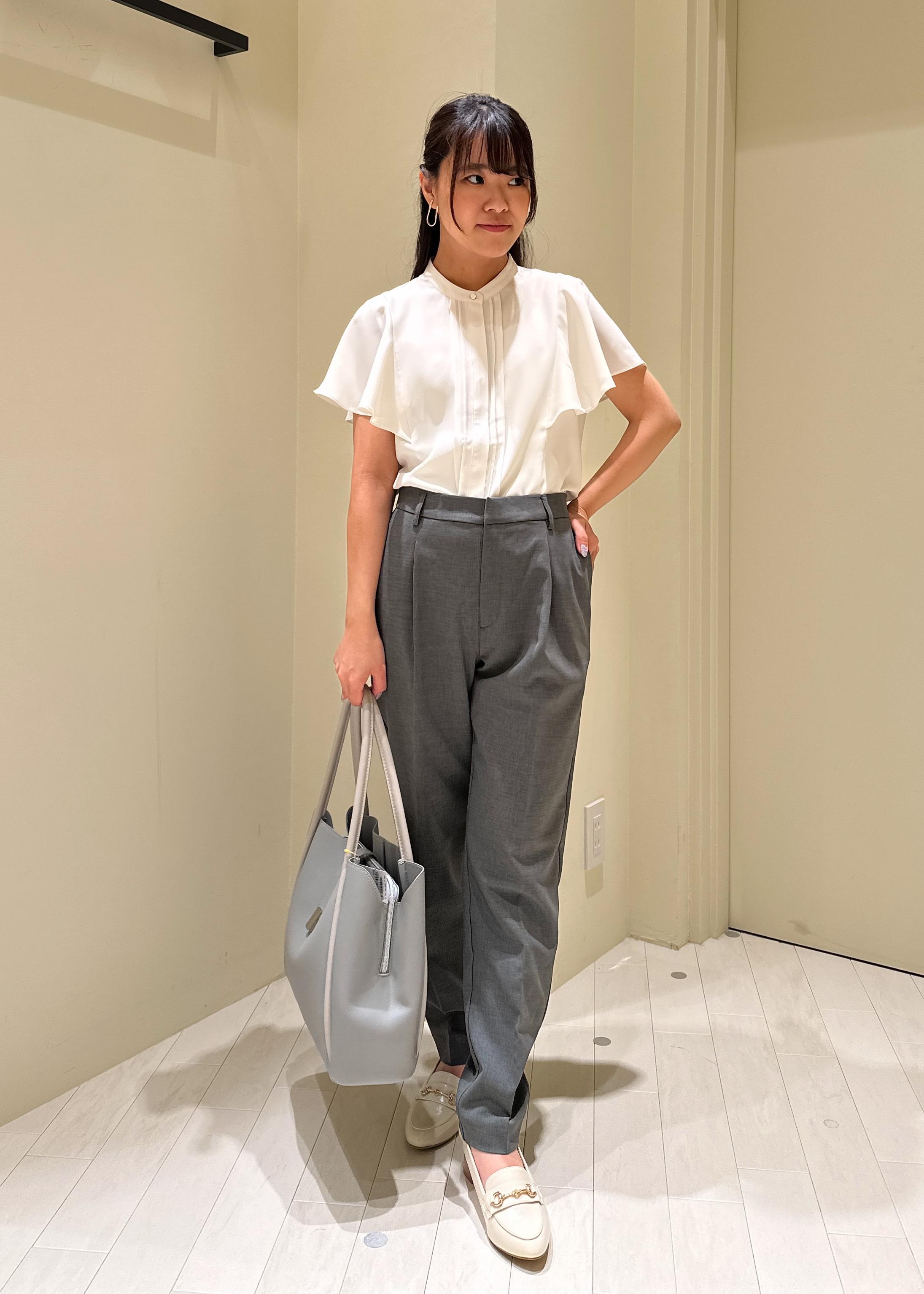 ROPE' PICNICの【防汚加工】ピンタックフレアスリーブブラウス/通勤対応を使ったコーディネートを紹介します。｜Rakuten Fashion(楽天ファッション／旧楽天ブランドアベニュー)6117644