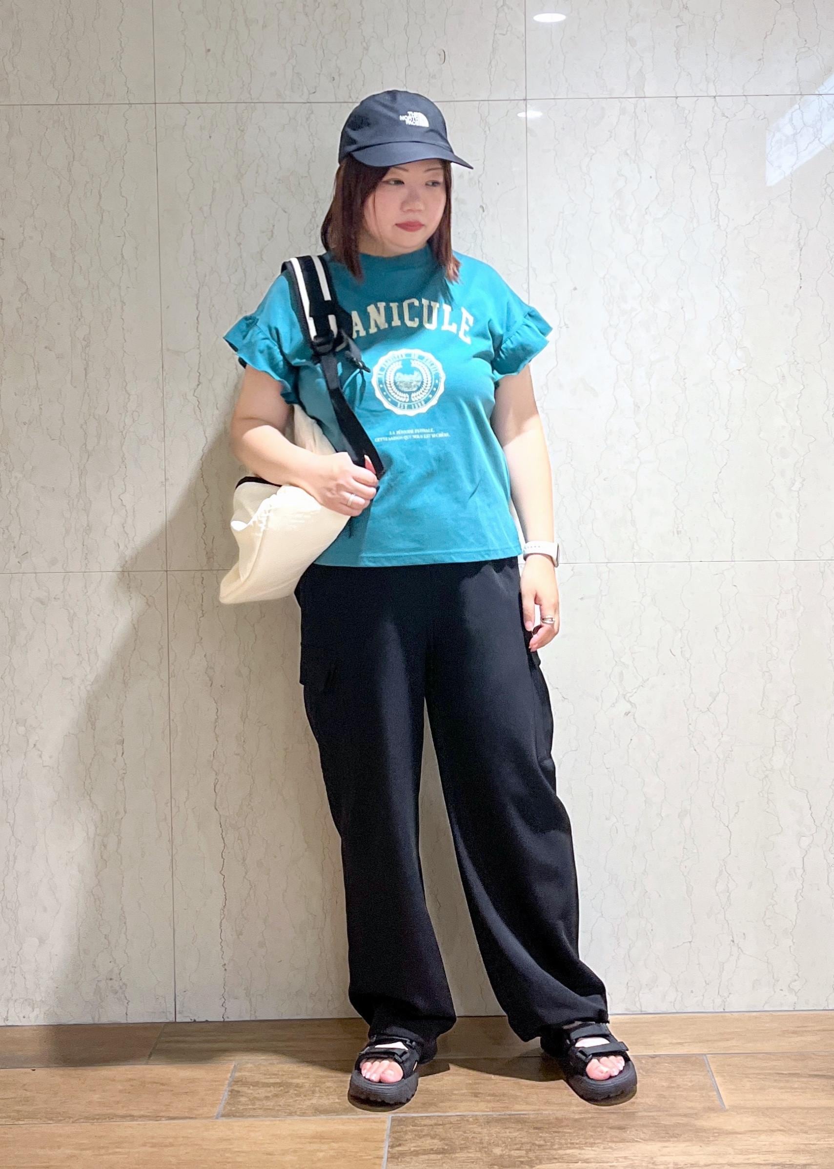 ROPE' PICNICの袖フリルカレッジロゴTシャツを使ったコーディネートを紹介します。｜Rakuten Fashion(楽天ファッション／旧楽天ブランドアベニュー)6117650