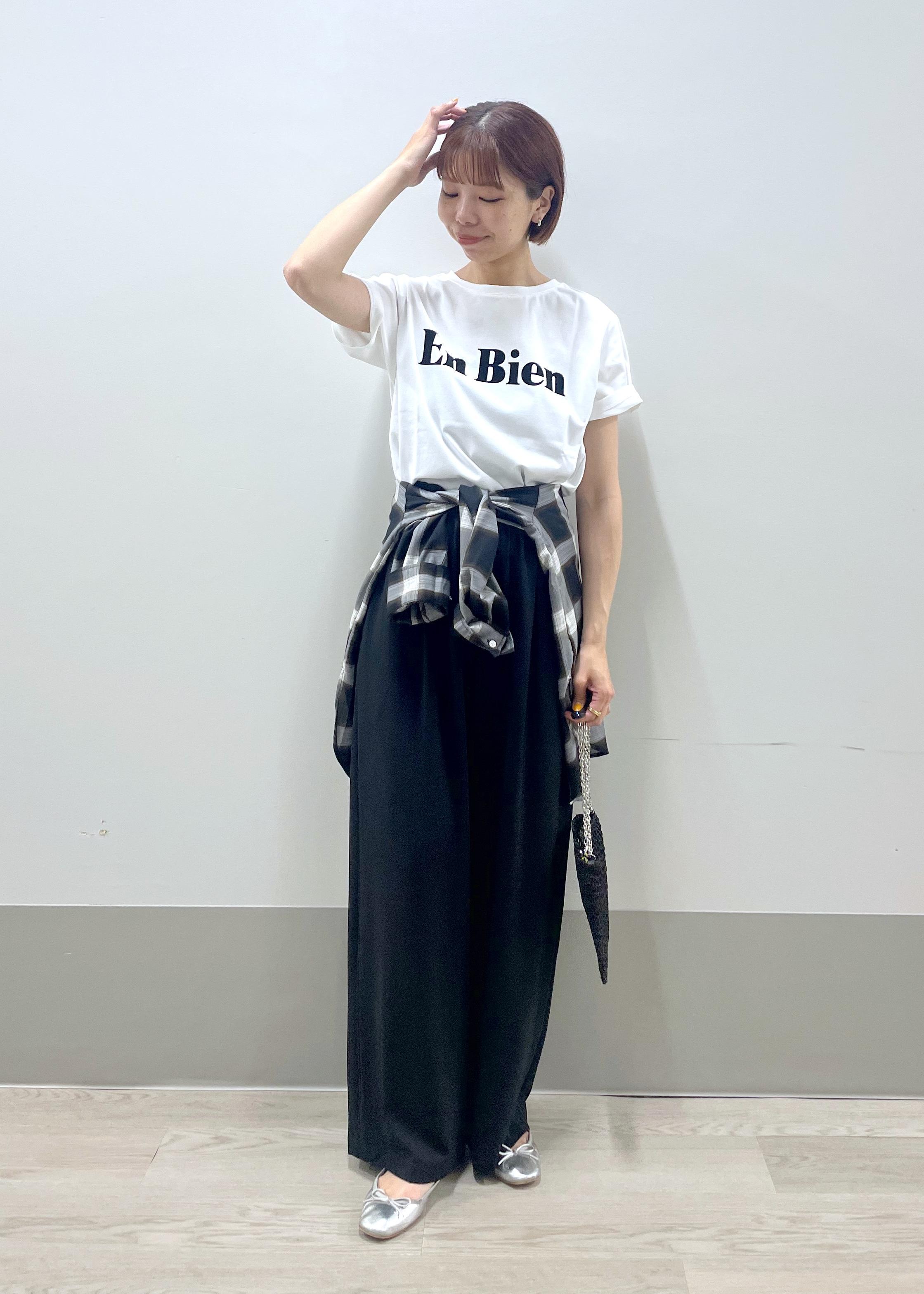 ROPE' PICNICの【UVカット・接触冷感・汗染み加工】フロッキーロゴTシャツを使ったコーディネートを紹介します。｜Rakuten Fashion(楽天ファッション／旧楽天ブランドアベニュー)6117658