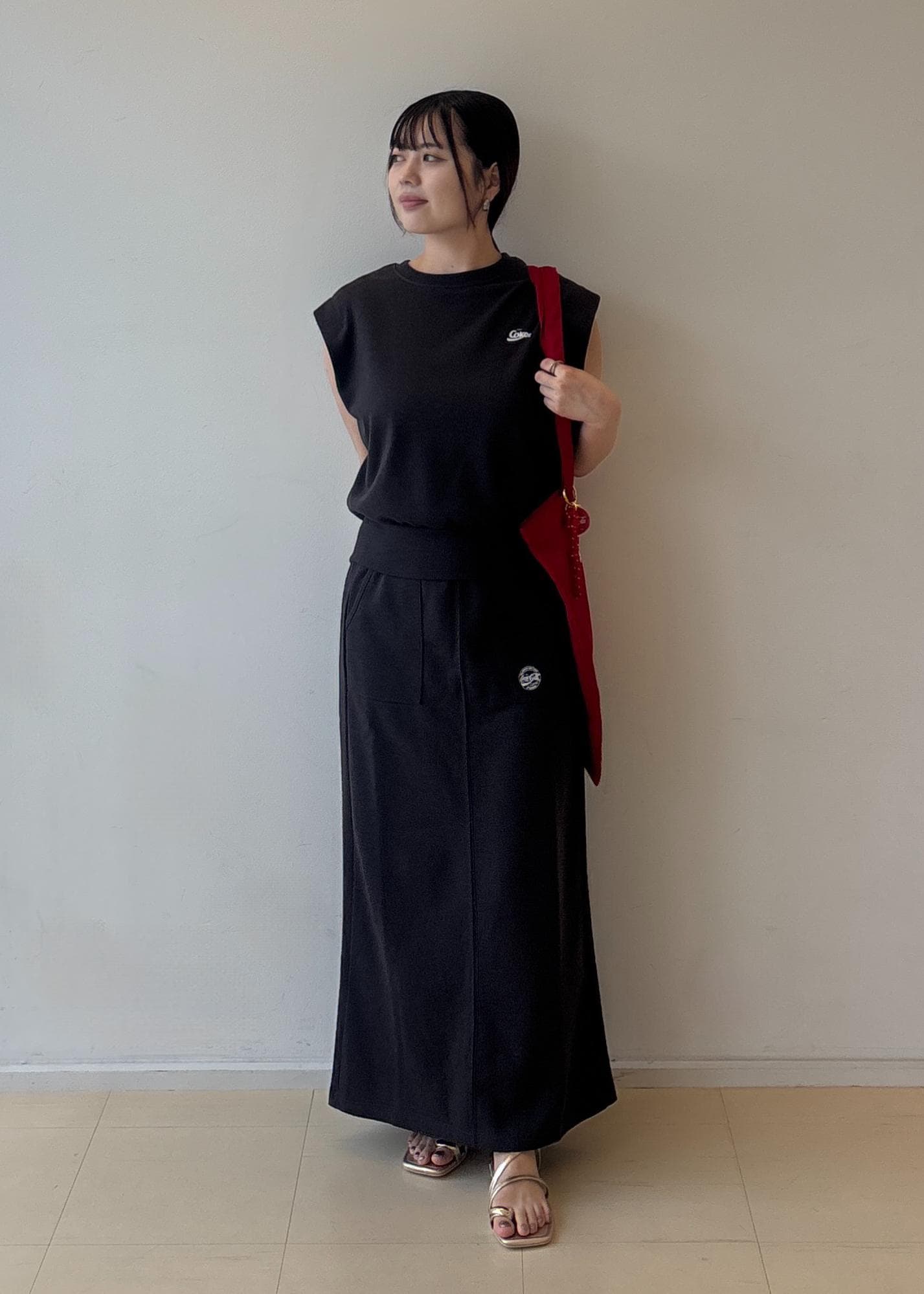 ROPE' PICNICの【Coca-Cola】【汗染み加工・セットアップ対応】ラメ入りミニ裏毛フレンチスリーブTシャツを使ったコーディネートを紹介します。｜Rakuten Fashion(楽天ファッション／旧楽天ブランドアベニュー)6117681