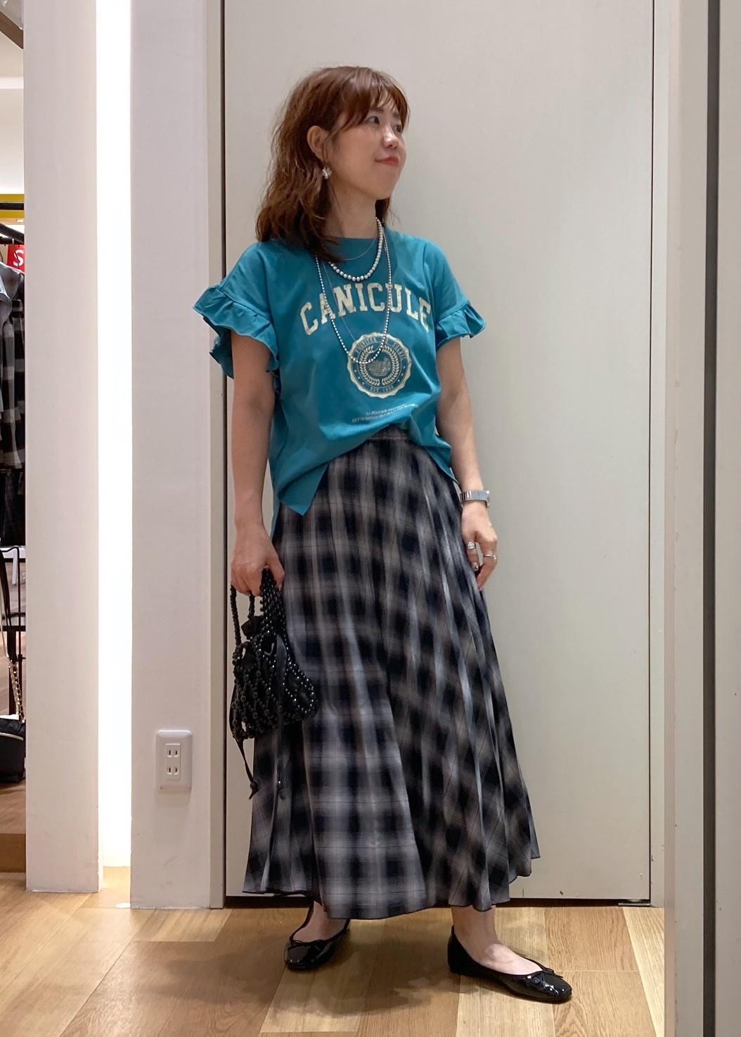 ROPE' PICNICの袖フリルカレッジロゴTシャツを使ったコーディネートを紹介します。｜Rakuten Fashion(楽天ファッション／旧楽天ブランドアベニュー)6117703