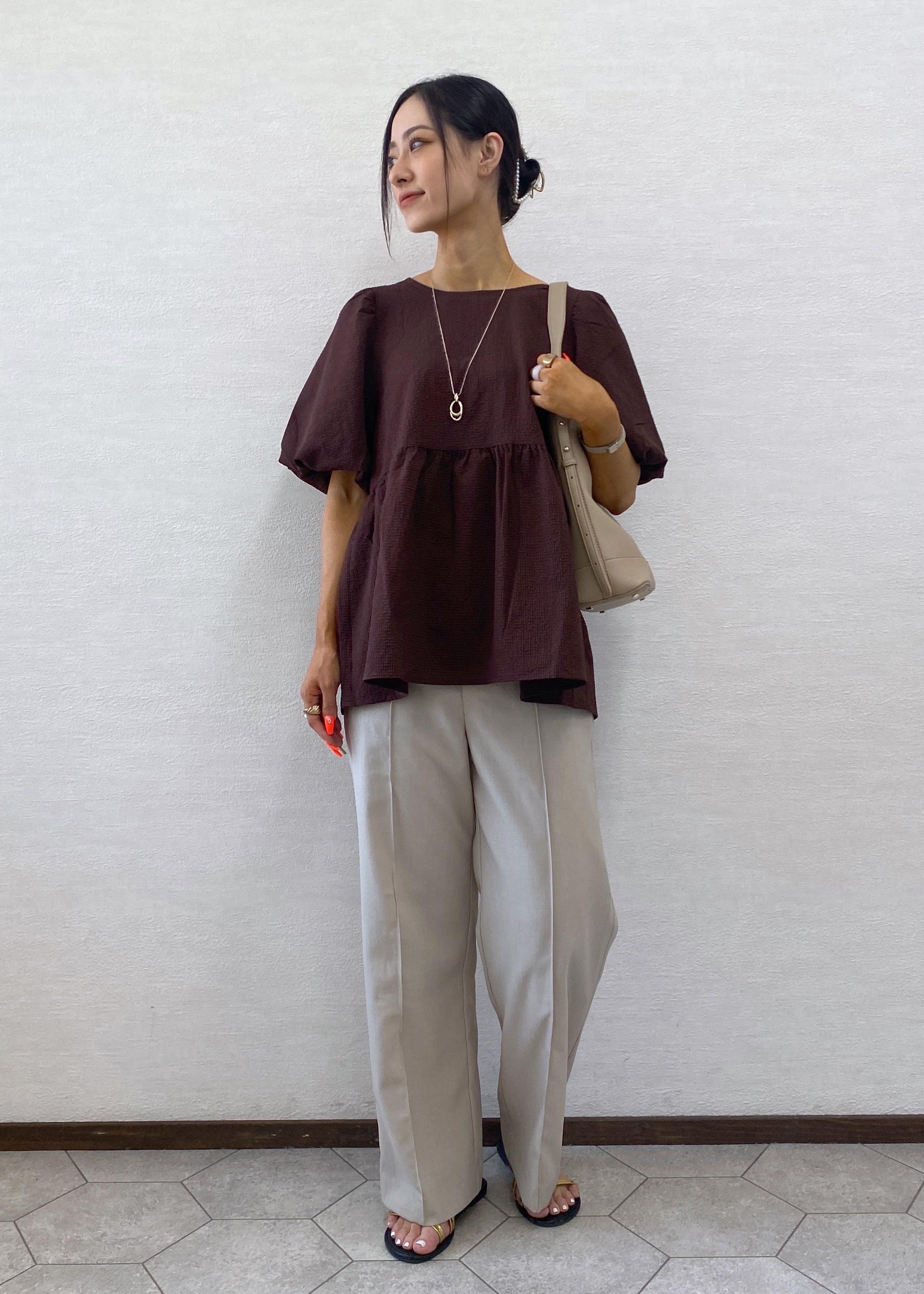 ROPE' PICNICのバルーンペプラムブラウスを使ったコーディネートを紹介します。｜Rakuten Fashion(楽天ファッション／旧楽天ブランドアベニュー)6117710