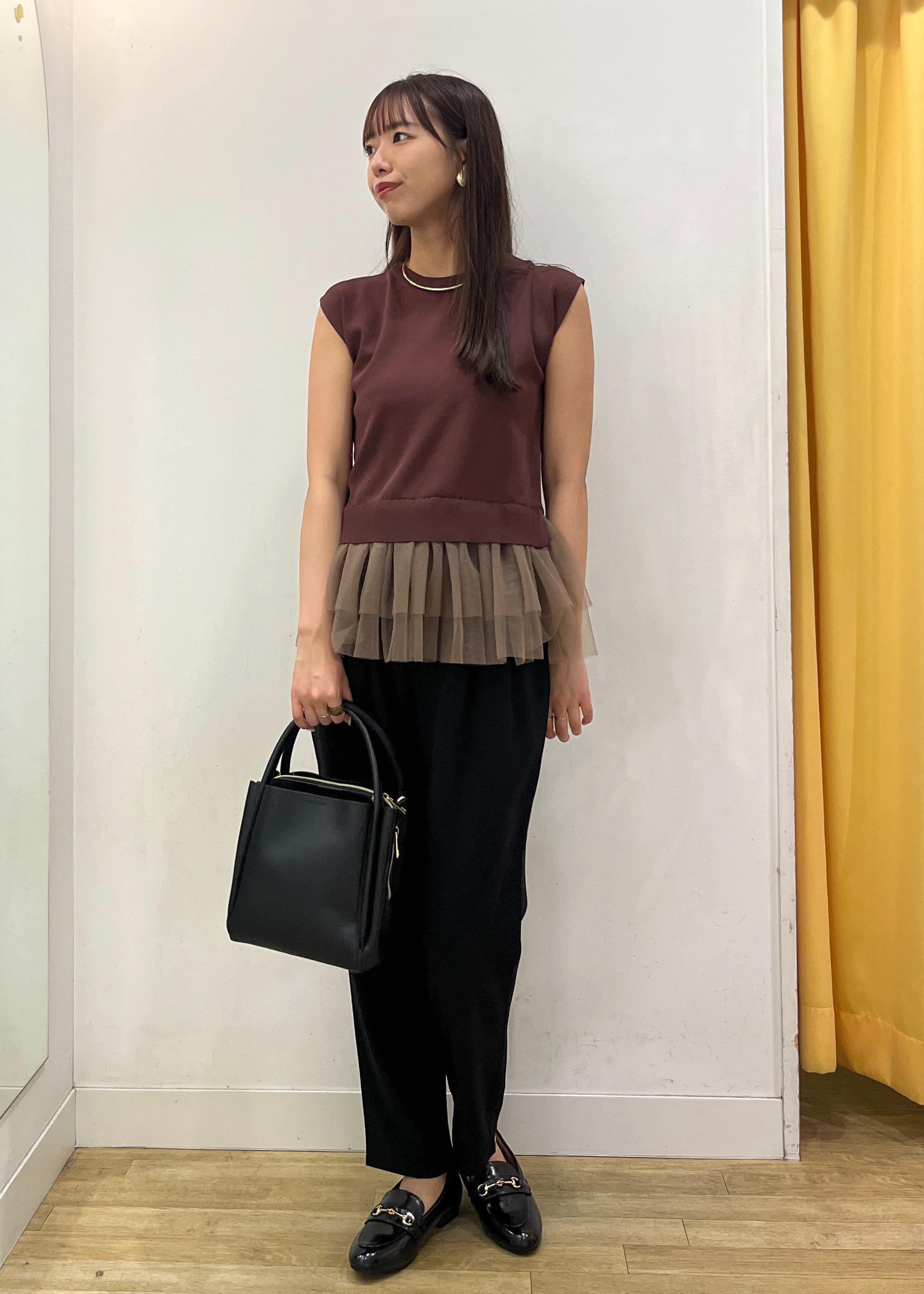 ROPE' PICNICのチュールドッキングプルオーバーを使ったコーディネートを紹介します。｜Rakuten Fashion(楽天ファッション／旧楽天ブランドアベニュー)6142342