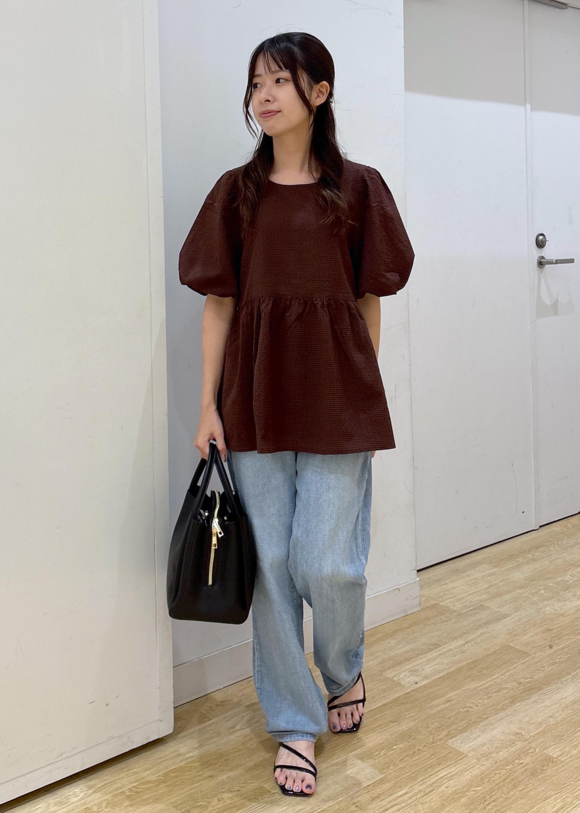 ROPE' PICNICのバルーンペプラムブラウスを使ったコーディネートを紹介します。｜Rakuten Fashion(楽天ファッション／旧楽天ブランドアベニュー)6142475