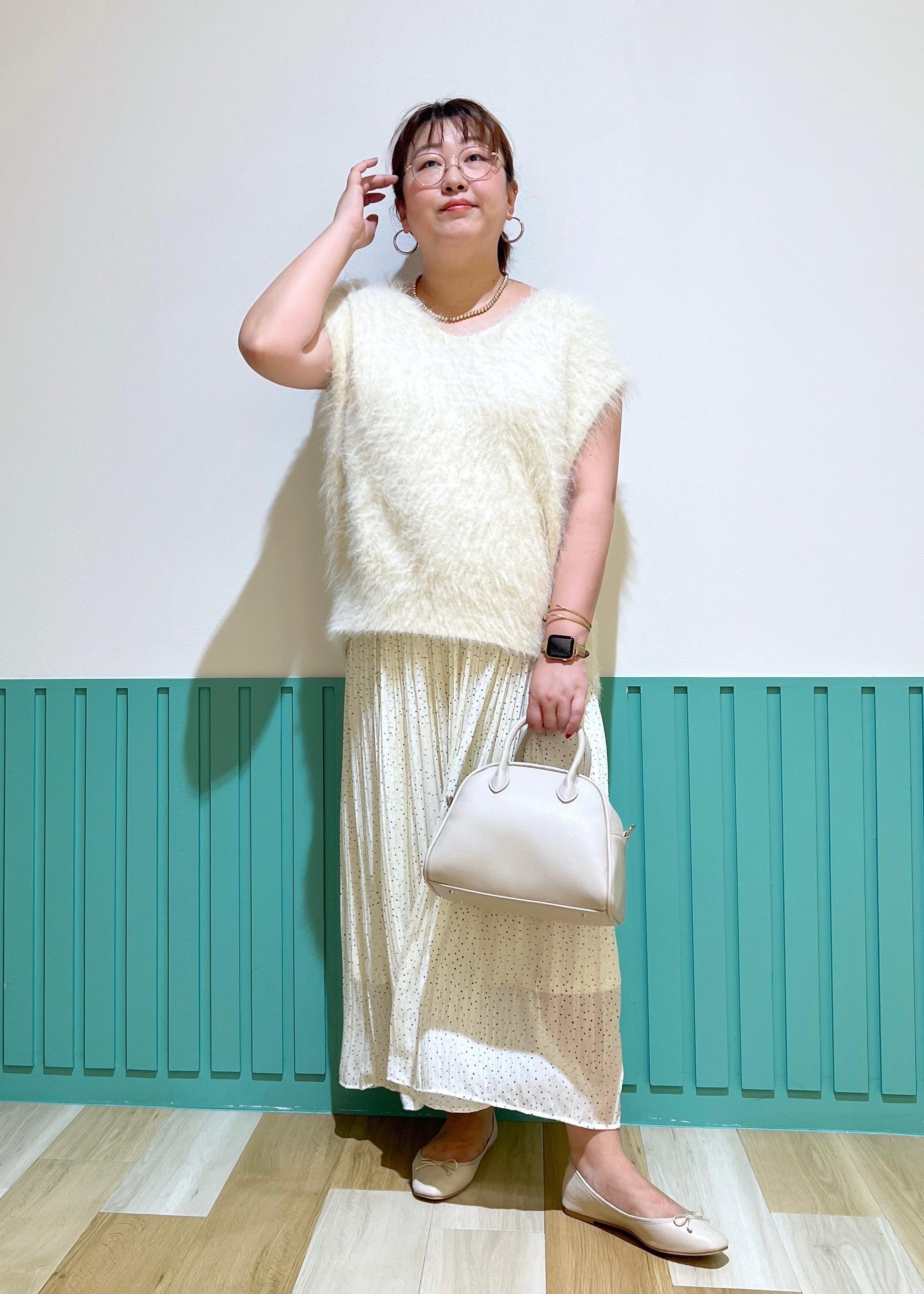 ROPE' PICNICの着丈が選べるエアリープリーツスカートを使ったコーディネートを紹介します。｜Rakuten Fashion(楽天ファッション／旧楽天ブランドアベニュー)6142481