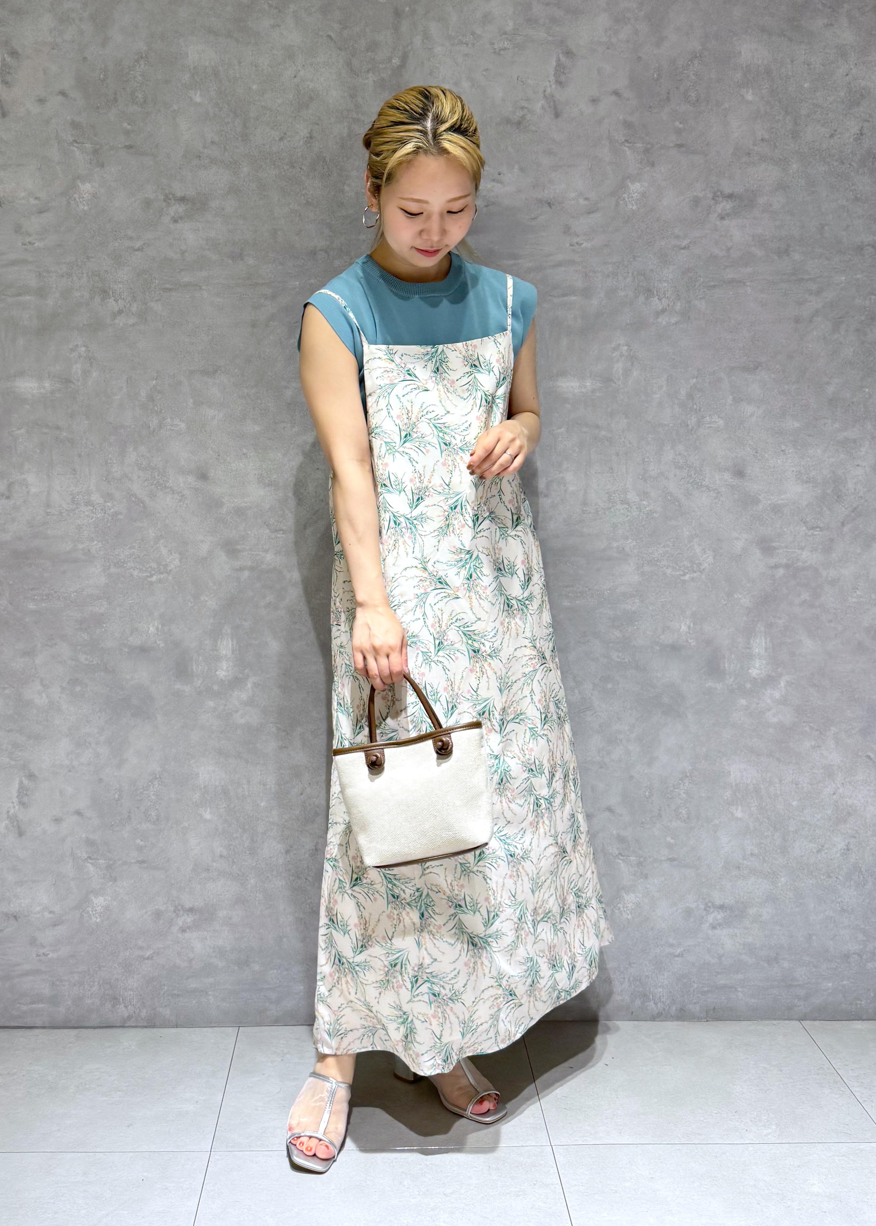 ROPE' PICNICの【UVカット・接触冷感・イージーケア】八方映えニット ゼロスリーブニットプルオーバーを使ったコーディネートを紹介します。｜Rakuten Fashion(楽天ファッション／旧楽天ブランドアベニュー)6142525