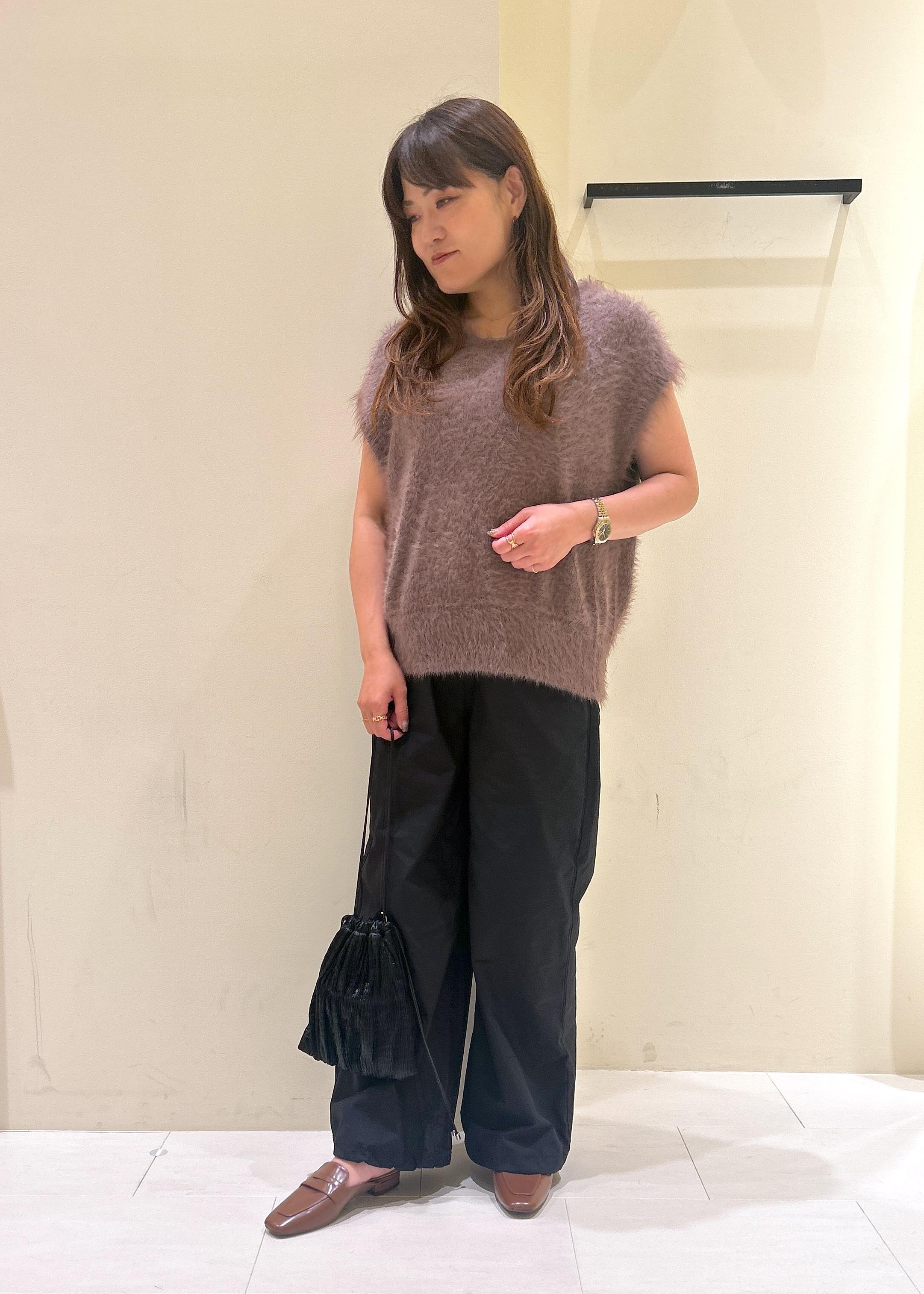 ROPE' PICNICのシャギーニットベストを使ったコーディネートを紹介します。｜Rakuten Fashion(楽天ファッション／旧楽天ブランドアベニュー)6142528