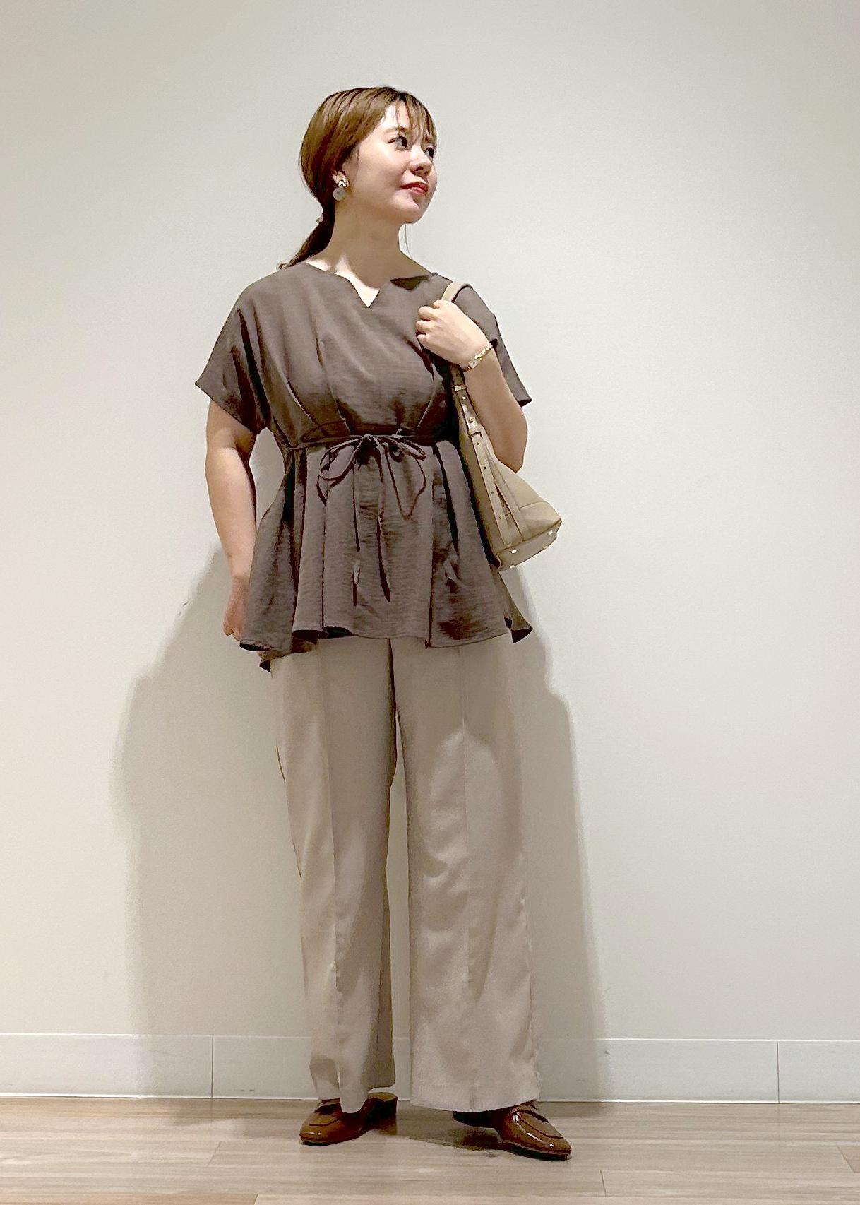 ROPE' PICNICの【接触冷感】ハートネックペプラムブラウスを使ったコーディネートを紹介します。｜Rakuten Fashion(楽天ファッション／旧楽天ブランドアベニュー)6142348