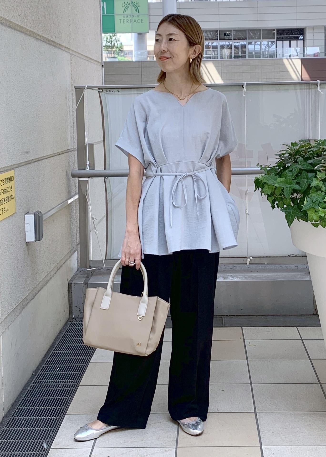 ROPE' PICNICの【接触冷感】ハートネックペプラムブラウスを使ったコーディネートを紹介します。｜Rakuten Fashion(楽天ファッション／旧楽天ブランドアベニュー)6142503