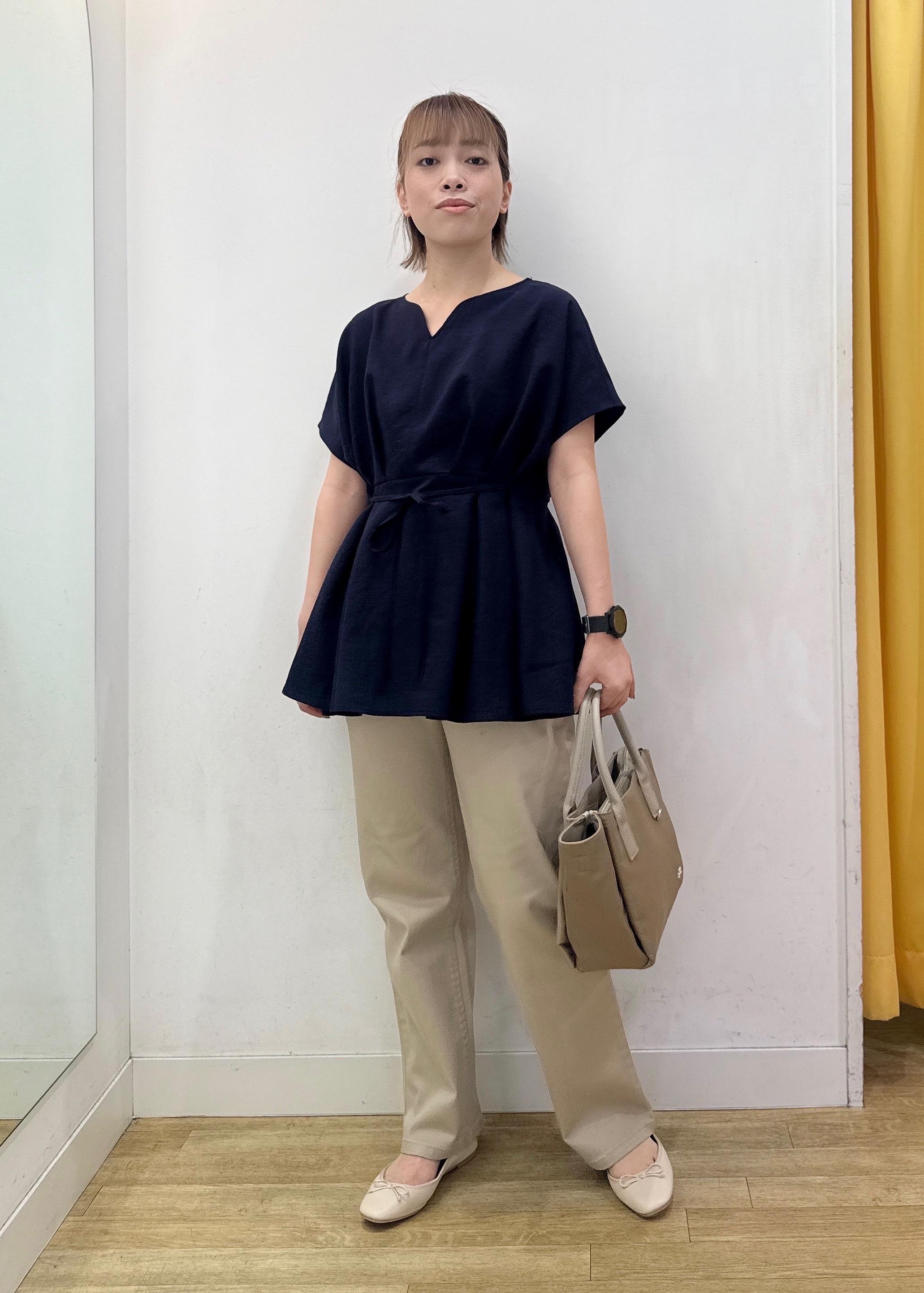 ROPE' PICNICの【接触冷感】ハートネックペプラムブラウスを使ったコーディネートを紹介します。｜Rakuten Fashion(楽天ファッション／旧楽天ブランドアベニュー)6142545