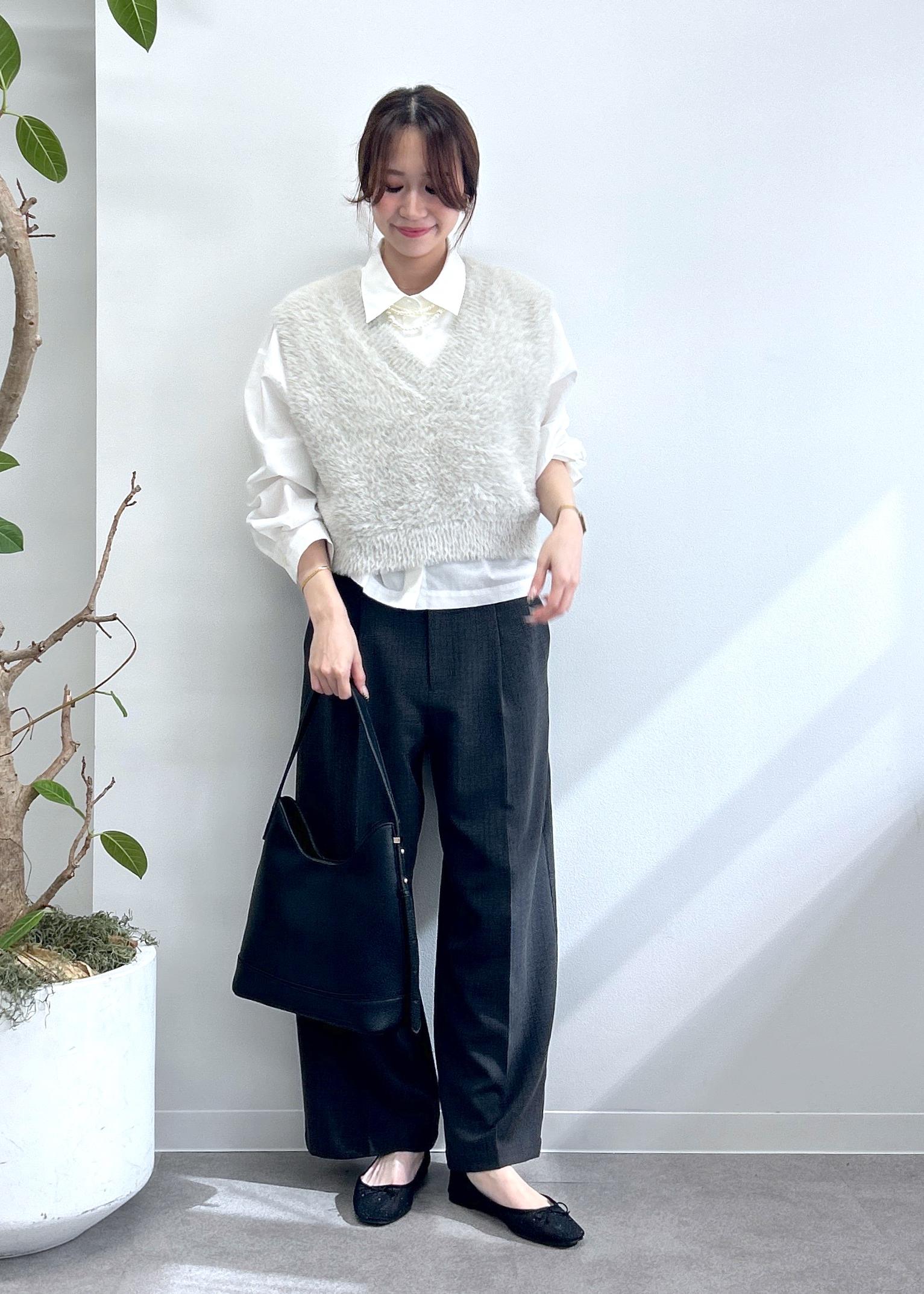 ROPE' PICNICのベーシッククロップドシャツ/イージーケアを使ったコーディネートを紹介します。｜Rakuten Fashion(楽天ファッション／旧楽天ブランドアベニュー)6142547