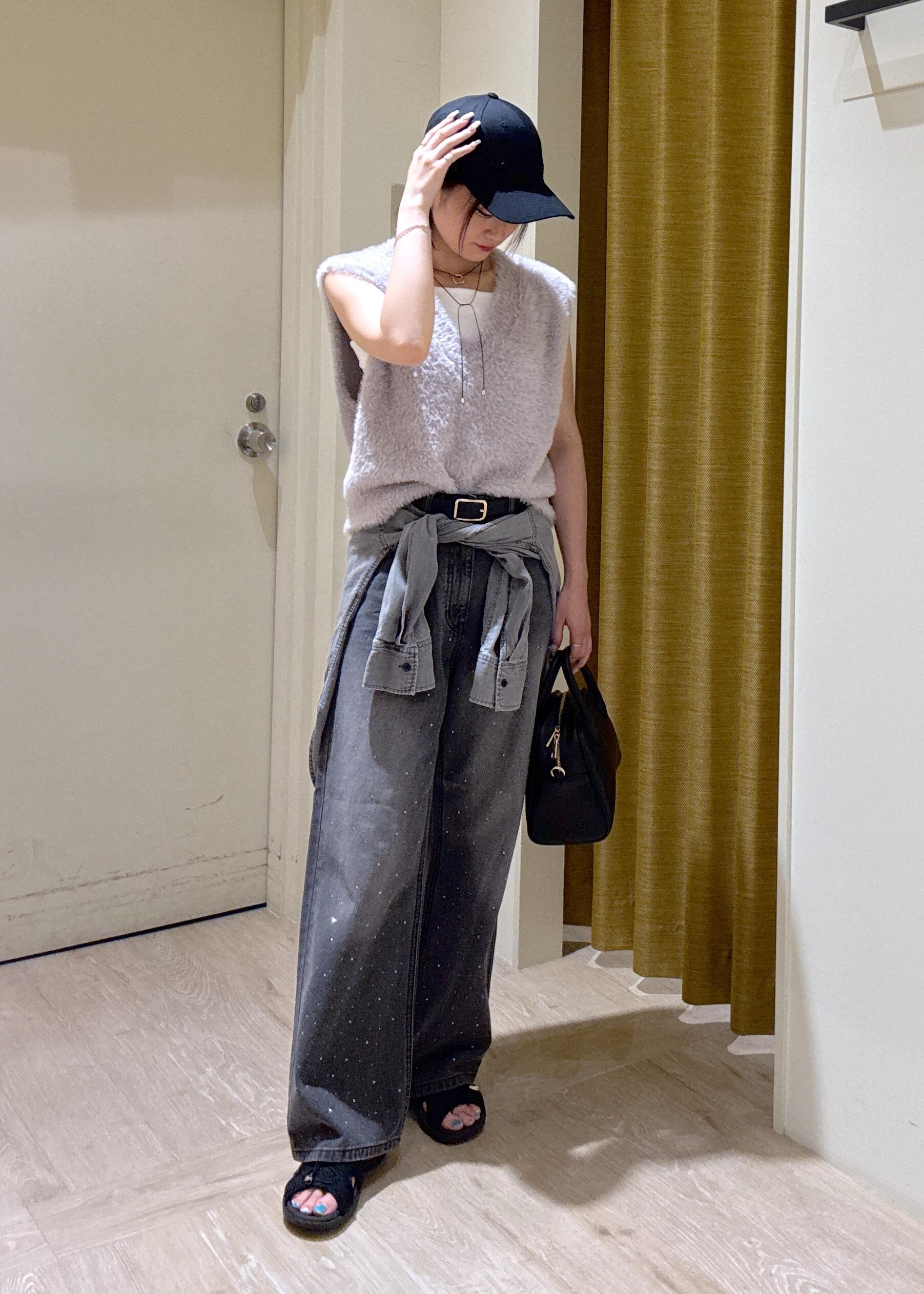 ROPE' PICNICのショートフェザーニットベストを使ったコーディネートを紹介します。｜Rakuten Fashion(楽天ファッション／旧楽天ブランドアベニュー)6142406