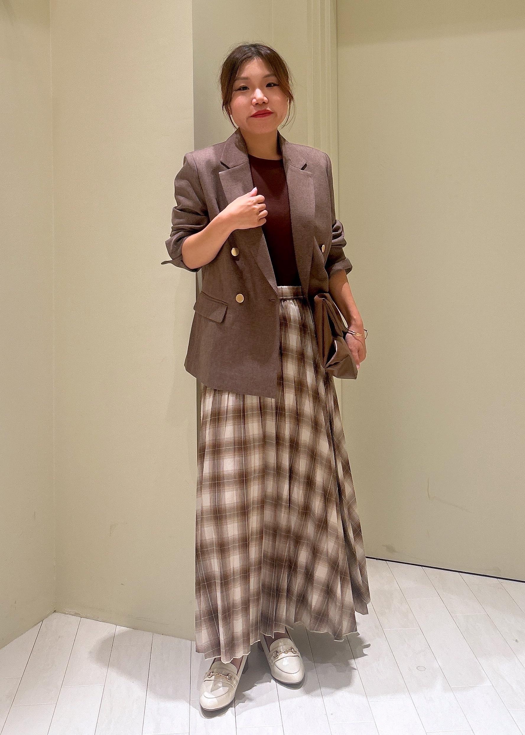 ROPE' PICNICの【低身長・小柄さんサイズ】レディハンサムシリーズ ウールライク金ボタンジャケット(半裏地)を使ったコーディネートを紹介します。｜Rakuten Fashion(楽天ファッション／旧楽天ブランドアベニュー)6142584