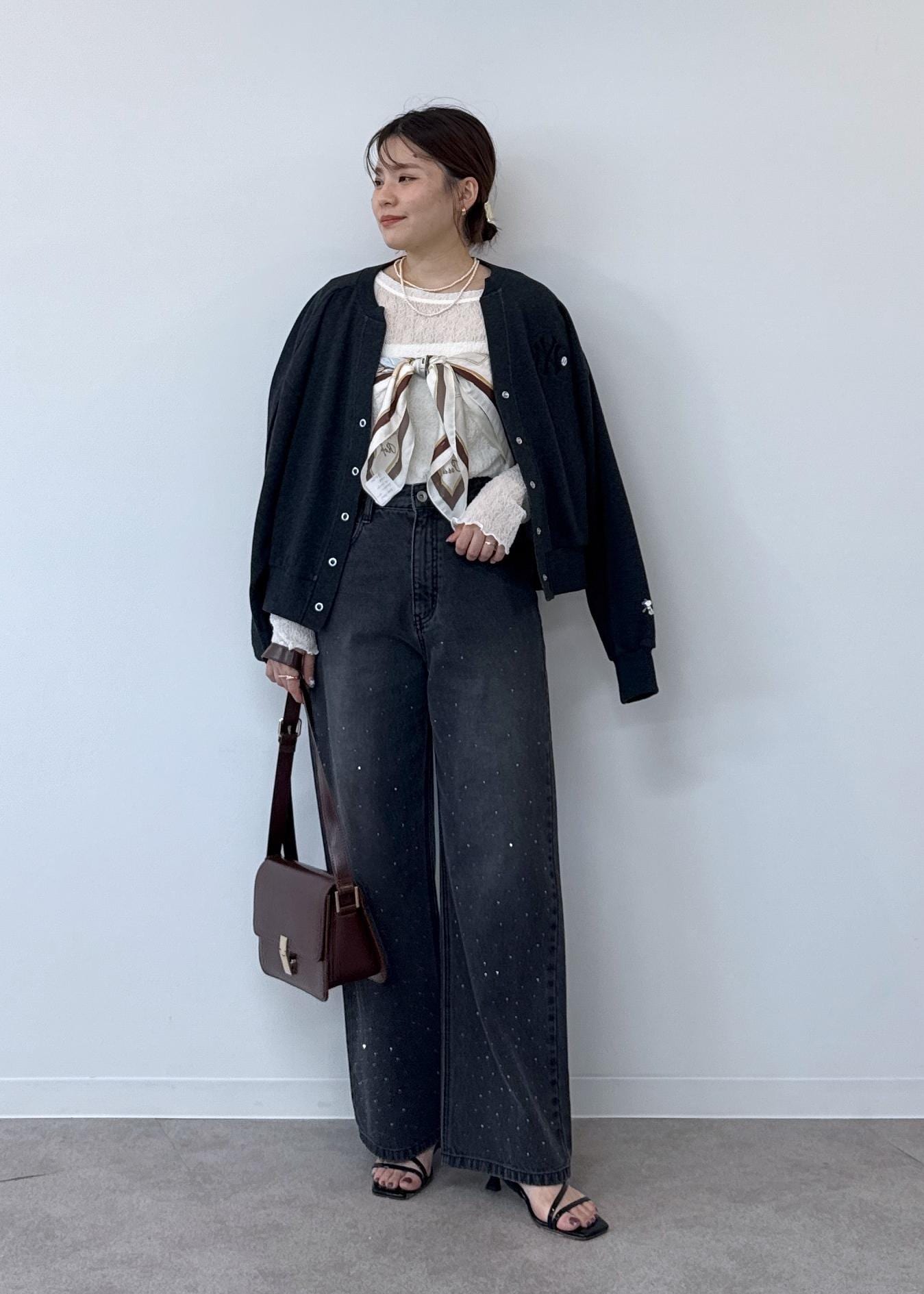 ROPE' PICNICの【新色追加】キラキラビジューデニムを使ったコーディネートを紹介します。｜Rakuten Fashion(楽天ファッション／旧楽天ブランドアベニュー)6142585