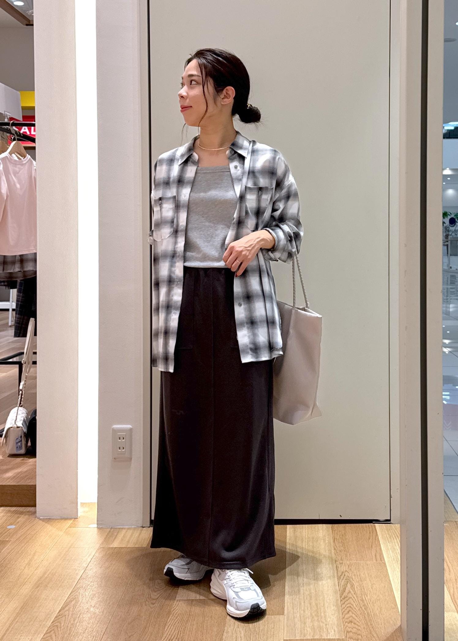 ROPE' PICNICのオンブレチェックシャツ/UVケアを使ったコーディネートを紹介します。｜Rakuten Fashion(楽天ファッション／旧楽天ブランドアベニュー)6142553