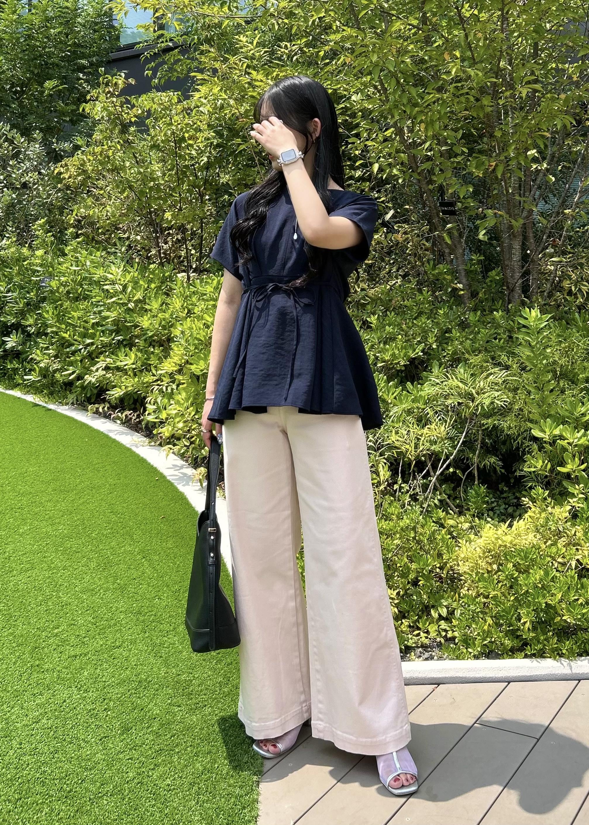 ROPE' PICNICの【ウエスト革命デニム】Pinkウエストシェイプワイドデニムを使ったコーディネートを紹介します。｜Rakuten Fashion(楽天ファッション／旧楽天ブランドアベニュー)6142561