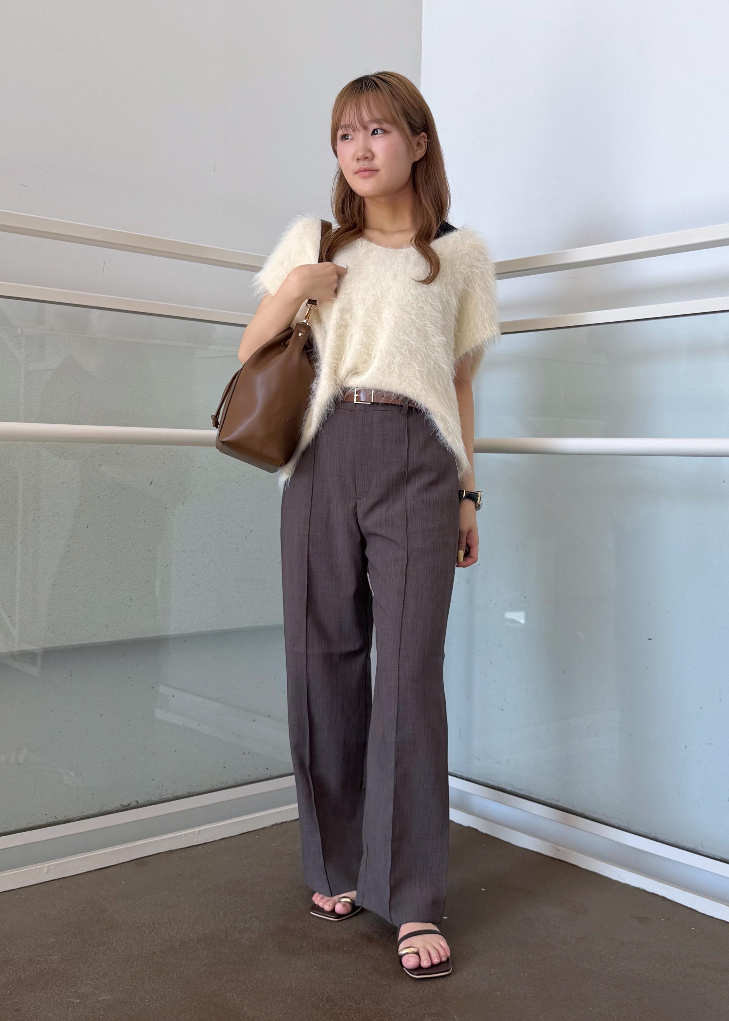 ROPE' PICNICのシャギーニットベストを使ったコーディネートを紹介します。｜Rakuten Fashion(楽天ファッション／旧楽天ブランドアベニュー)6142418