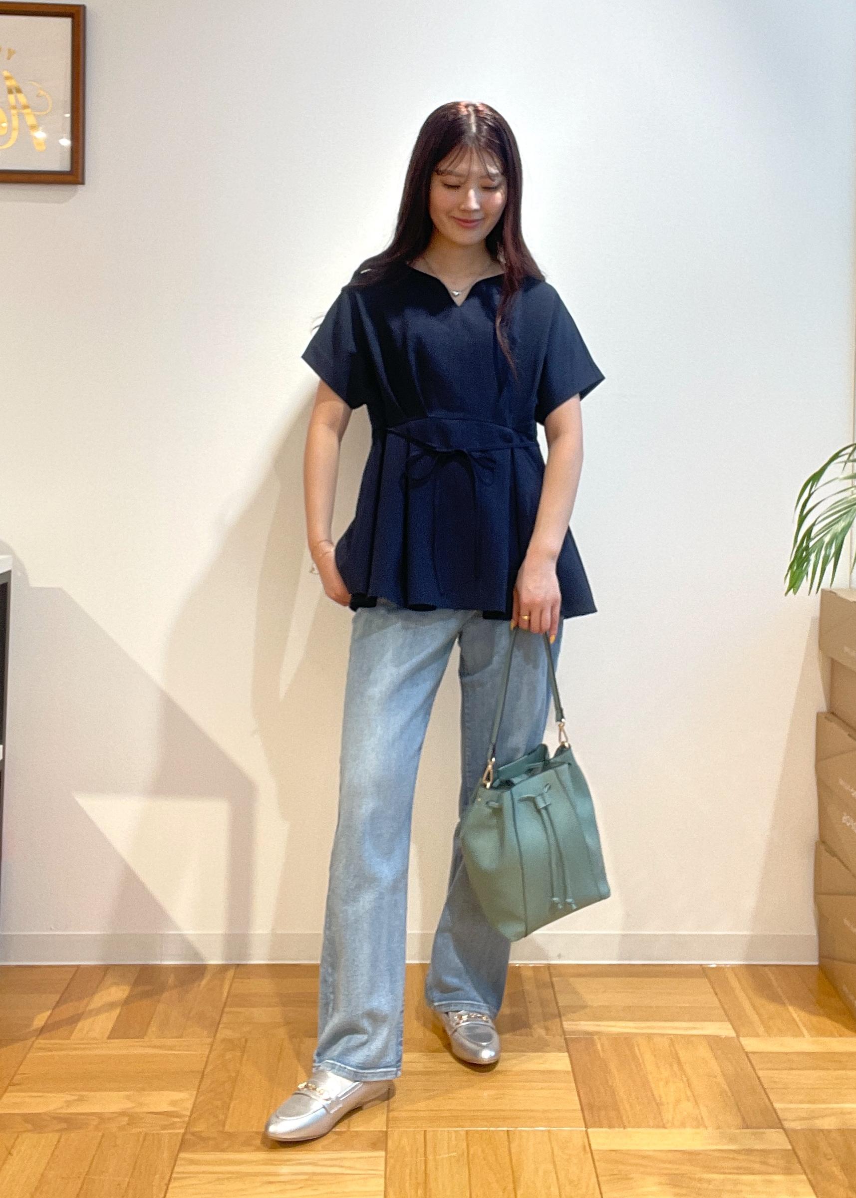 ROPE' PICNICの【接触冷感】ハートネックペプラムブラウスを使ったコーディネートを紹介します。｜Rakuten Fashion(楽天ファッション／旧楽天ブランドアベニュー)6142603