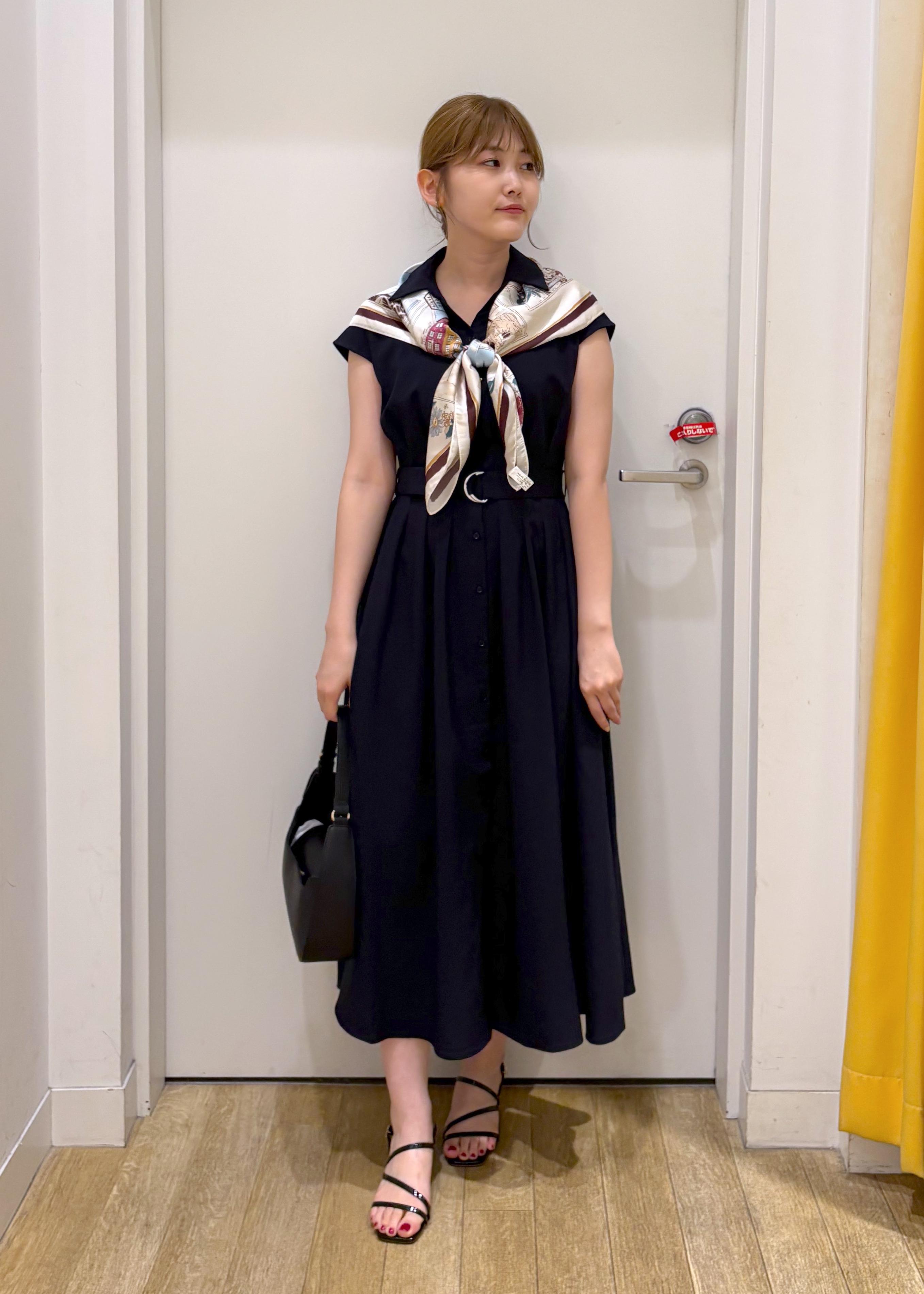 ROPE' PICNICのウエストタックチェックアソートワンピースを使ったコーディネートを紹介します。｜Rakuten Fashion(楽天ファッション／旧楽天ブランドアベニュー)6142575