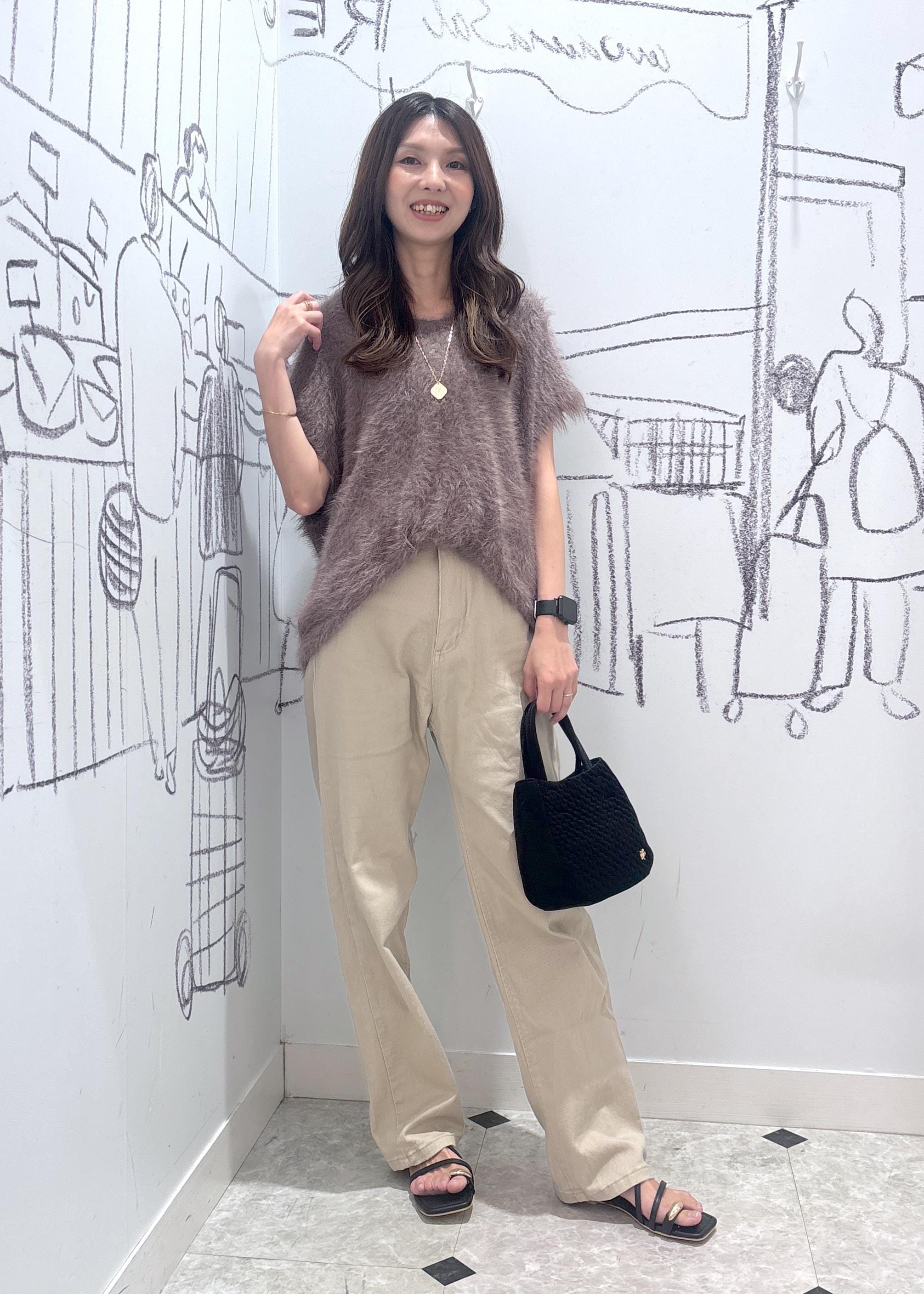 ROPE' PICNICの【新色追加】【ウエスト革命デニム】ウエストシェイプハイライズマムジーンズを使ったコーディネートを紹介します。｜Rakuten Fashion(楽天ファッション／旧楽天ブランドアベニュー)6142626