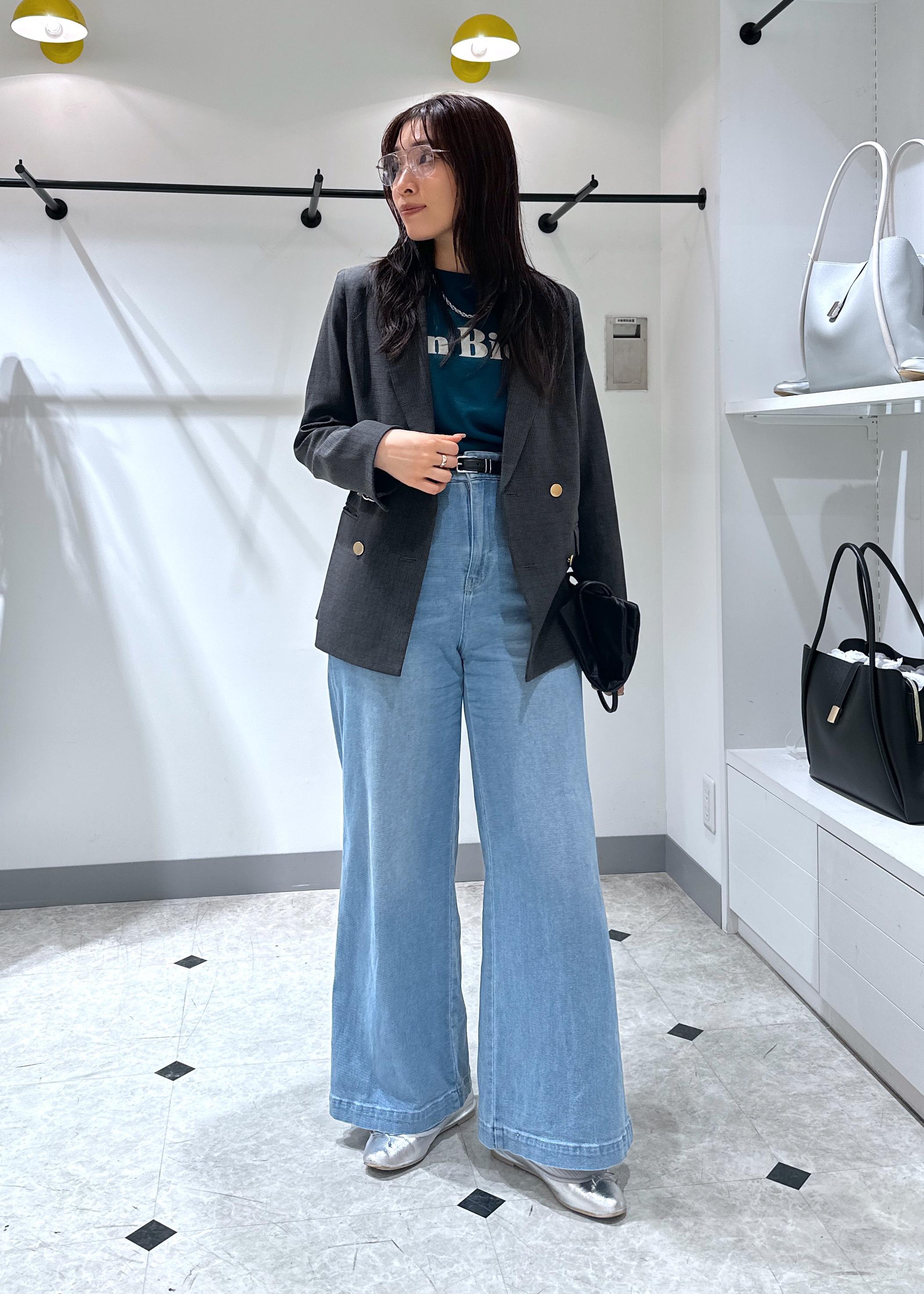 ROPE' PICNICの【ウエスト革命デニム】ウエストシェイプデニムワイドパンツを使ったコーディネートを紹介します。｜Rakuten Fashion(楽天ファッション／旧楽天ブランドアベニュー)6142425