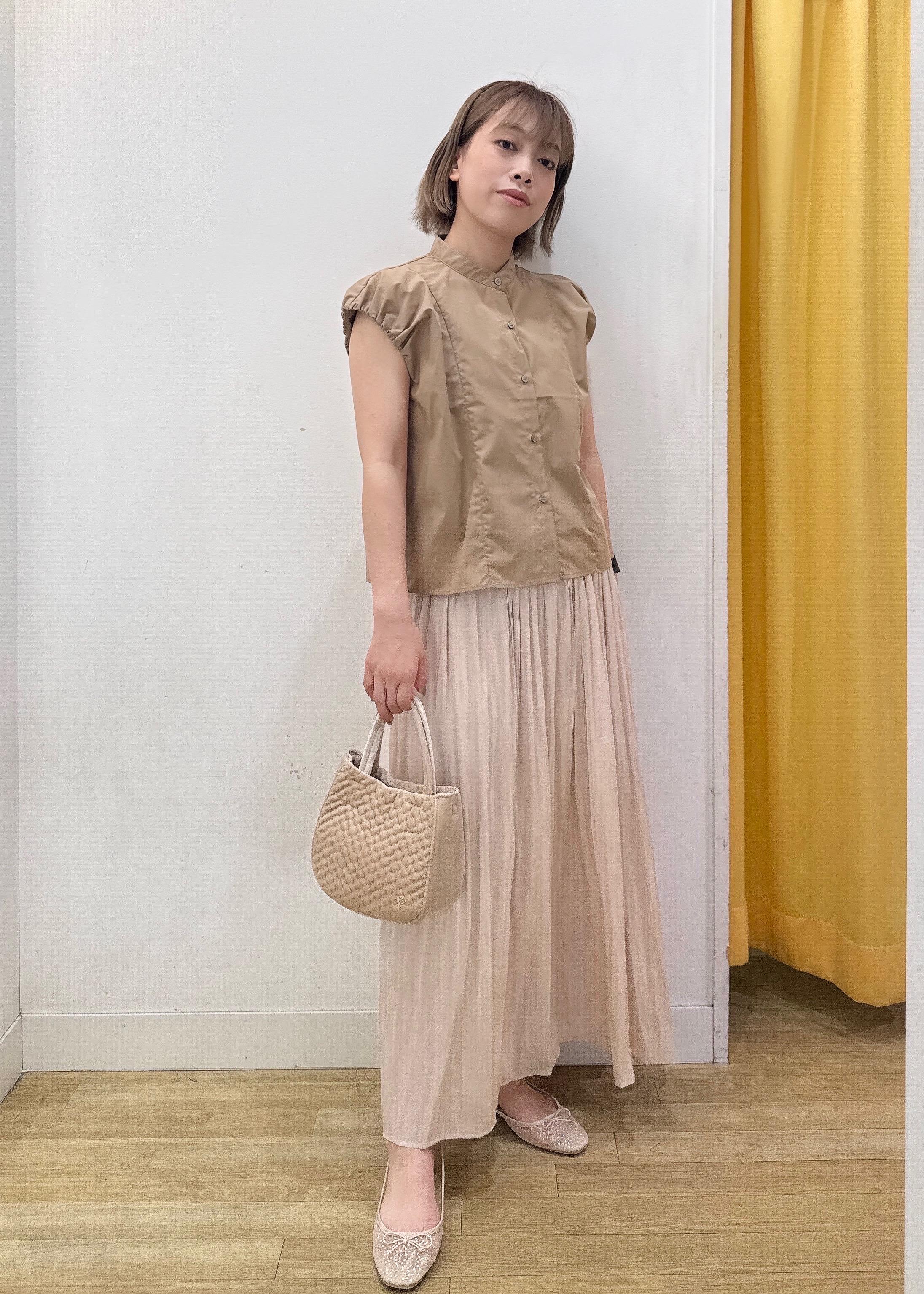 ROPE' PICNICの着丈が選べるバルーンスリーブシャツブラウス/イージーケアを使ったコーディネートを紹介します。｜Rakuten Fashion(楽天ファッション／旧楽天ブランドアベニュー)6142650