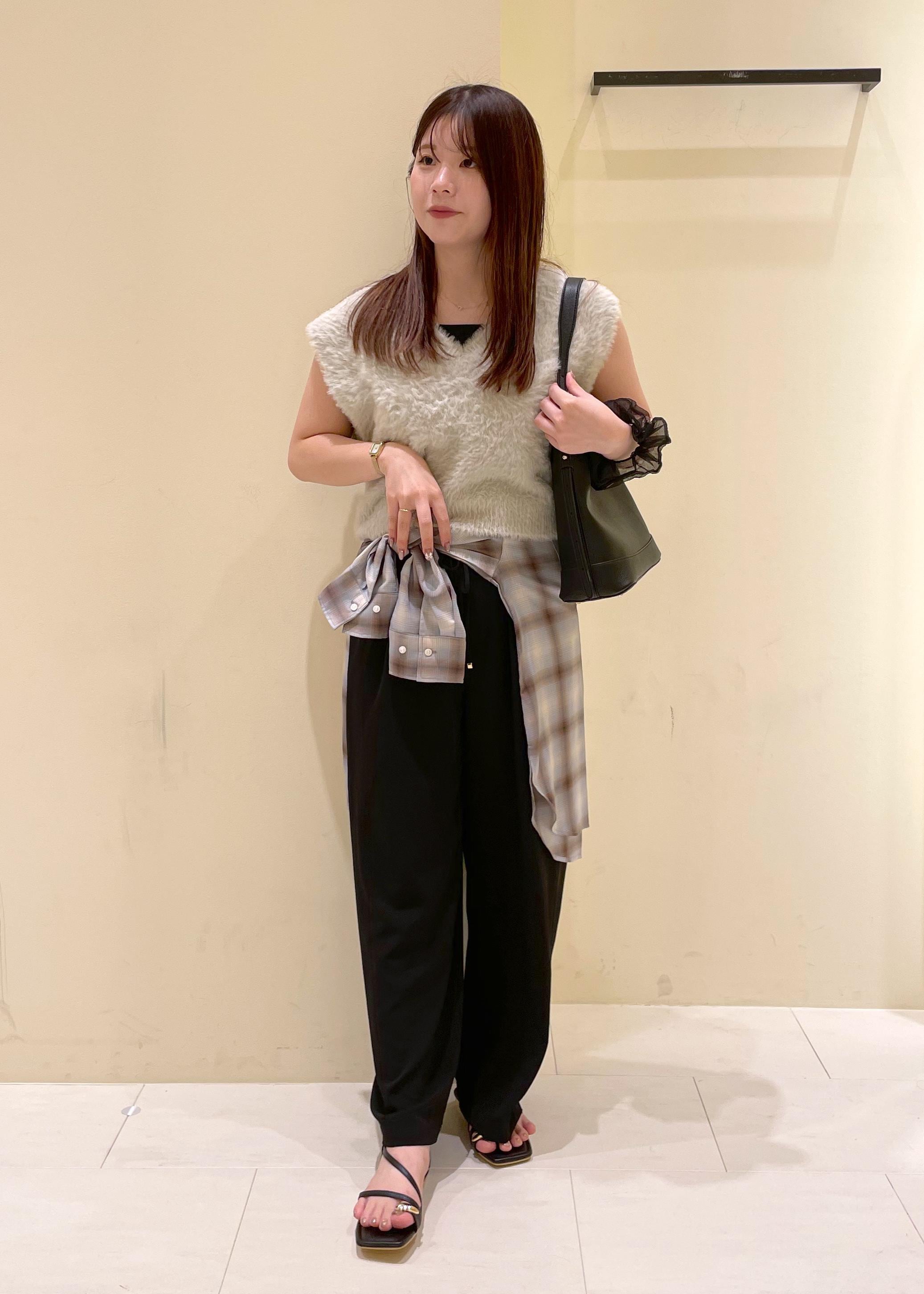 ROPE' PICNICのジョガーイージーワイドパンツ/セットアップ対応を使ったコーディネートを紹介します。｜Rakuten Fashion(楽天ファッション／旧楽天ブランドアベニュー)6142696