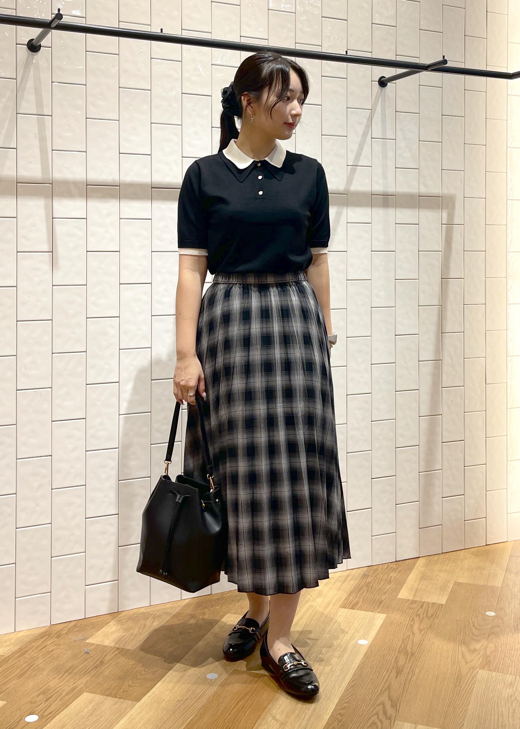 ROPE' PICNICのチェック柄プリーツスカートを使ったコーディネートを紹介します。｜Rakuten Fashion(楽天ファッション／旧楽天ブランドアベニュー)6142357