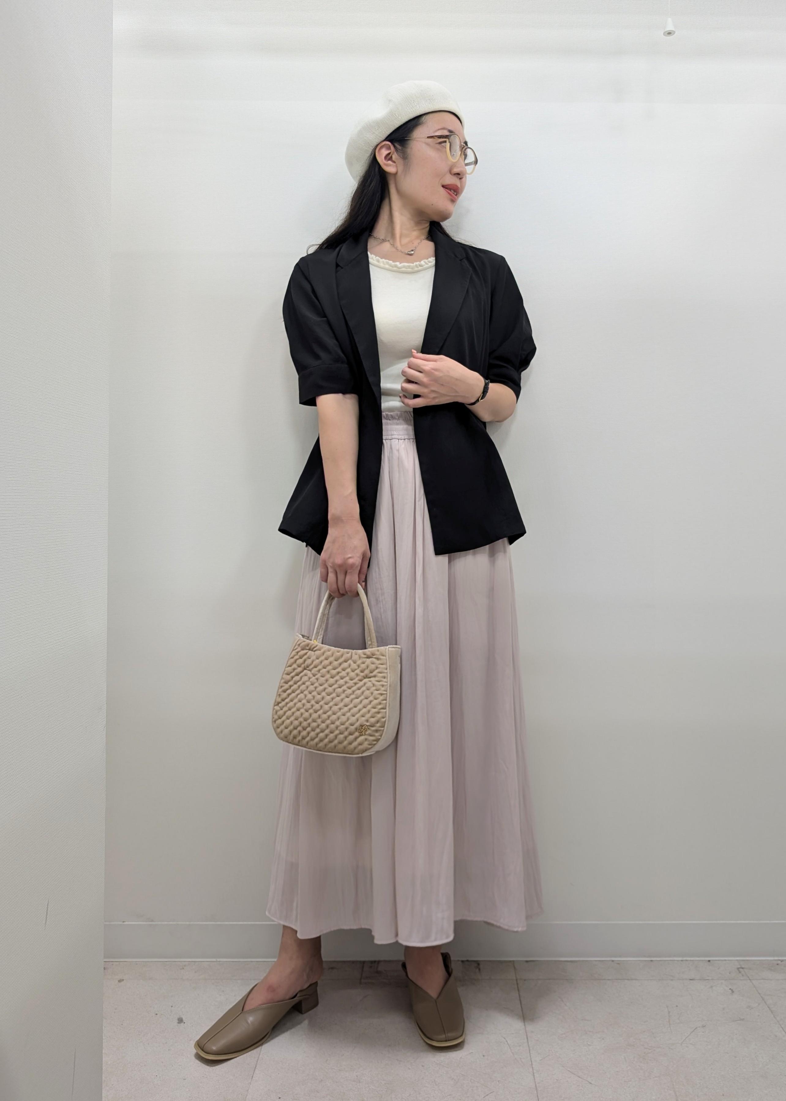 ROPE' PICNICの襟フリルタンクトップを使ったコーディネートを紹介します。｜Rakuten Fashion(楽天ファッション／旧楽天ブランドアベニュー)6142359