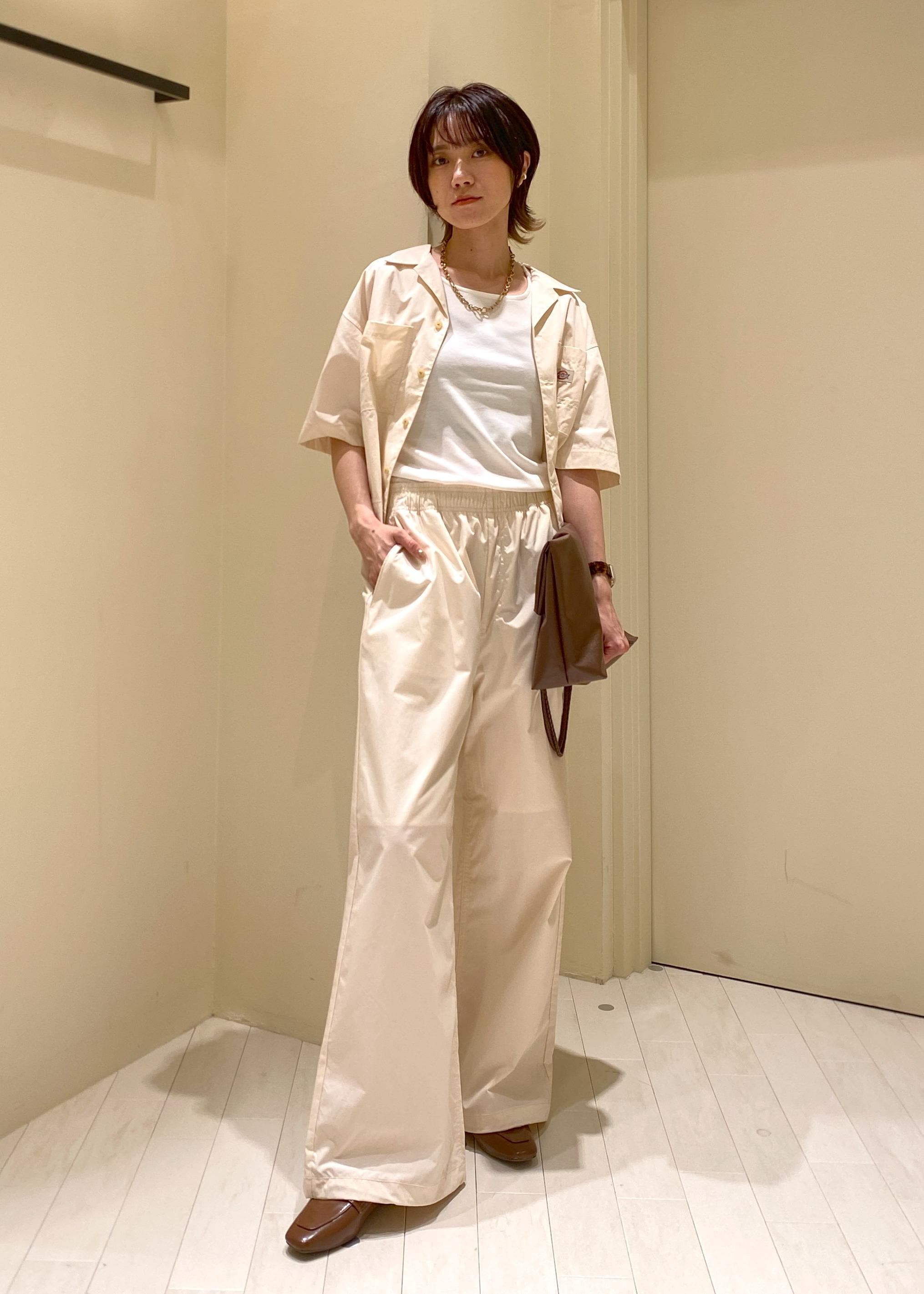 ROPE' PICNICの【Dickies】コットンダンプクロップドシャツを使ったコーディネートを紹介します。｜Rakuten Fashion(楽天ファッション／旧楽天ブランドアベニュー)6142431