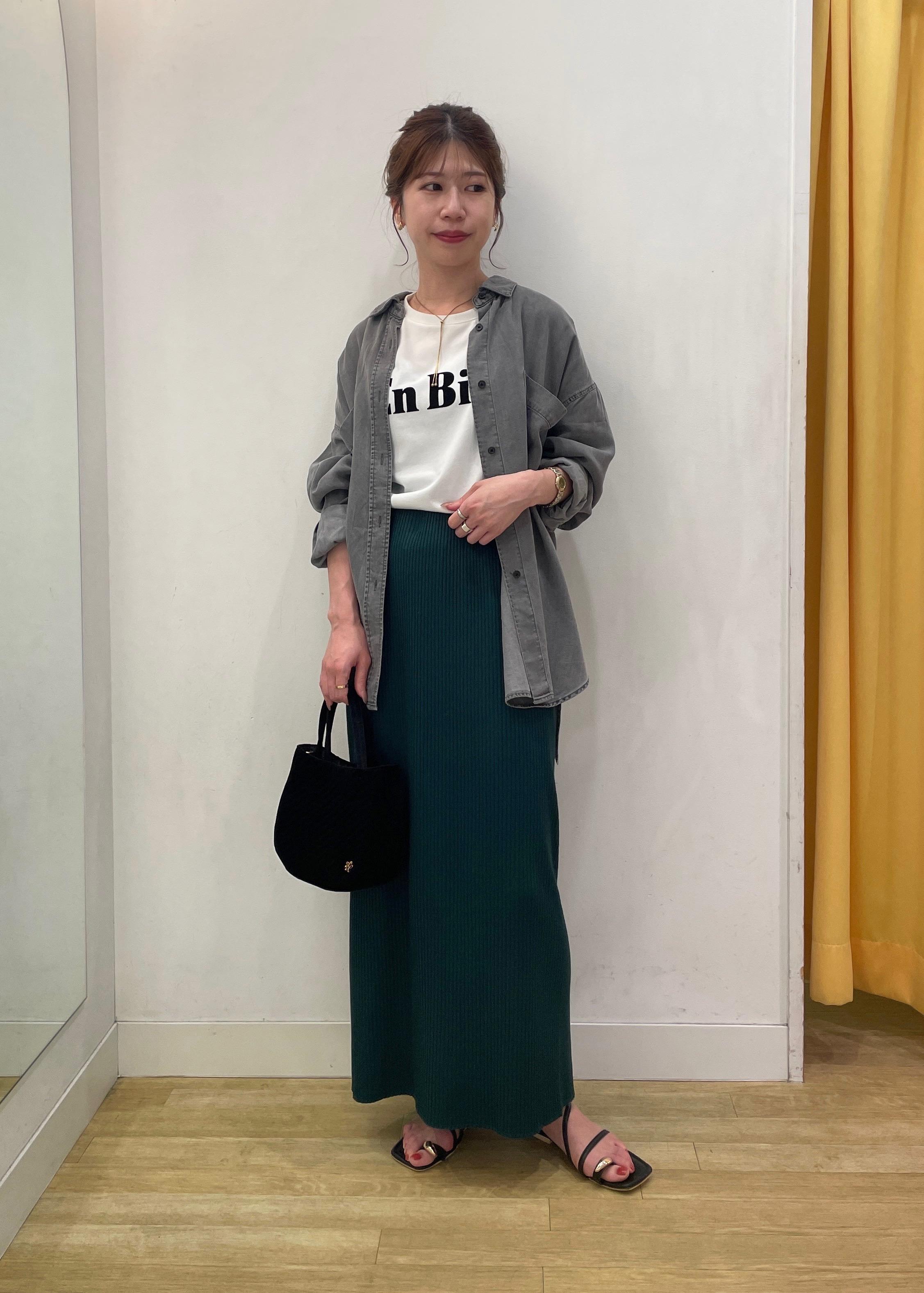 ROPE' PICNICの【UVカット・接触冷感・汗染み加工】フロッキーロゴTシャツを使ったコーディネートを紹介します。｜Rakuten Fashion(楽天ファッション／旧楽天ブランドアベニュー)6142370