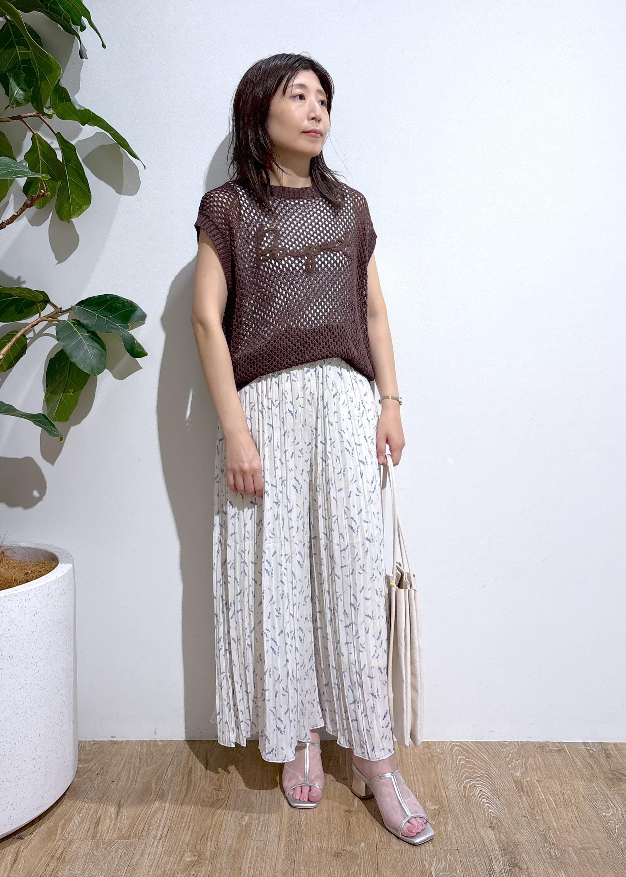 ROPE' PICNICのコード刺繍入りメッシュサマーニットを使ったコーディネートを紹介します。｜Rakuten Fashion(楽天ファッション／旧楽天ブランドアベニュー)6142384