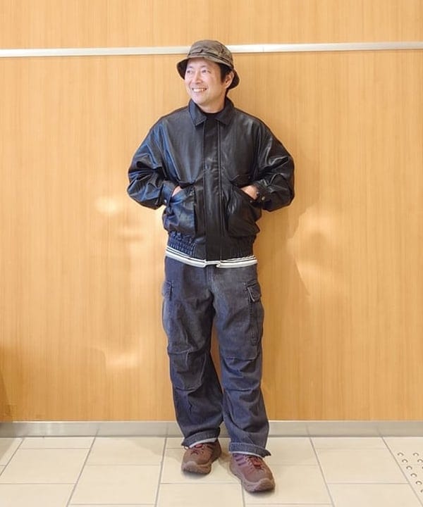 BEAMS HEARTのBEAMS HEART｜クラシック フェイクレザー ブルゾン｜メンズ アウター ジャケット｜合成皮革 リラックスフィット ヴィンテージ風｜秋冬を使ったコーディネートを紹介します。｜Rakuten Fashion(楽天ファッション／旧楽天ブランドアベニュー)6039448