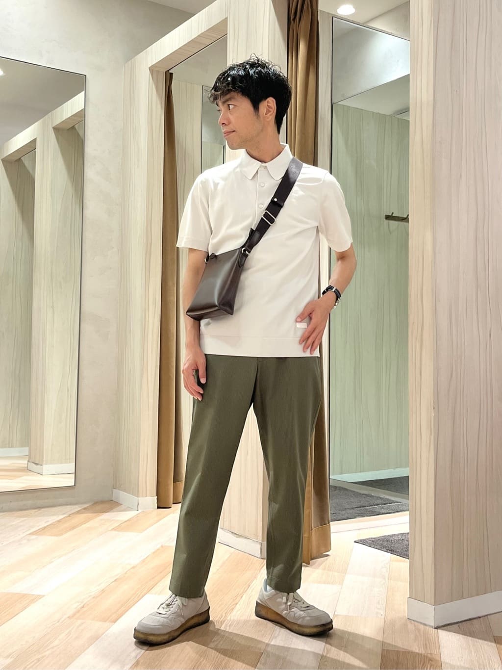 TAKEO KIKUCHIのテーラードニット ポロシャツを使ったコーディネートを紹介します。｜Rakuten Fashion(楽天ファッション／旧楽天ブランドアベニュー)6039878