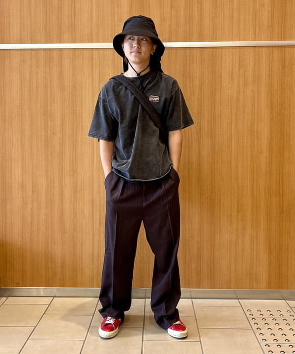 BEAMS HEARTのストライプ 2タック ワイドパンツを使ったコーディネートを紹介します。｜Rakuten Fashion(楽天ファッション／旧楽天ブランドアベニュー)6043375