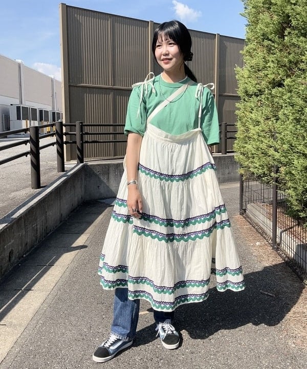 BEAMS WOMENのSCREEN STARS / 別注 ピグメント 5分袖 Tシャツを使ったコーディネートを紹介します。｜Rakuten Fashion(楽天ファッション／旧楽天ブランドアベニュー)6047954