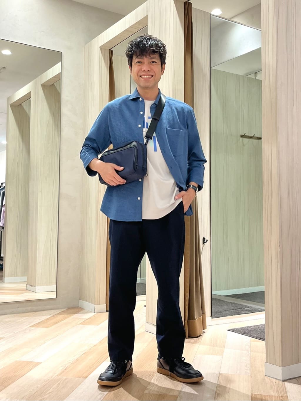 TAKEO KIKUCHIの【抗菌防臭/7分袖】サッカージャージ ストライプシャツを使ったコーディネートを紹介します。｜Rakuten Fashion(楽天ファッション／旧楽天ブランドアベニュー)6049672