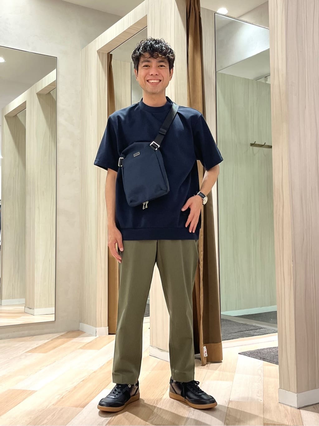 TAKEO KIKUCHIの【尾州ファブリック】 スライドパズル柄 ポンチ プルオーバーを使ったコーディネートを紹介します。｜Rakuten Fashion(楽天ファッション／旧楽天ブランドアベニュー)6049673