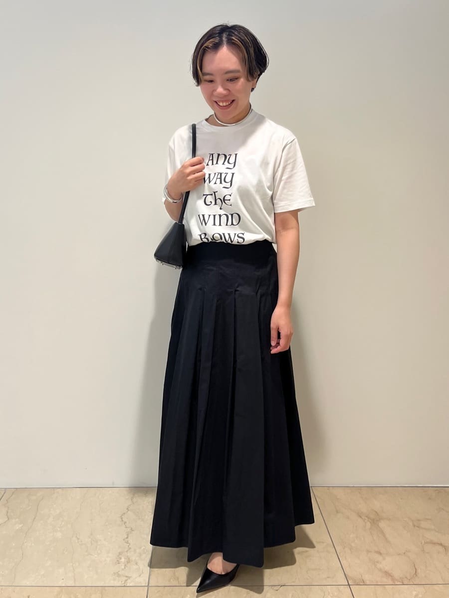 1er ArrondissementのロゴプリントTシャツを使ったコーディネートを紹介します。｜Rakuten Fashion(楽天ファッション／旧楽天ブランドアベニュー)6049772