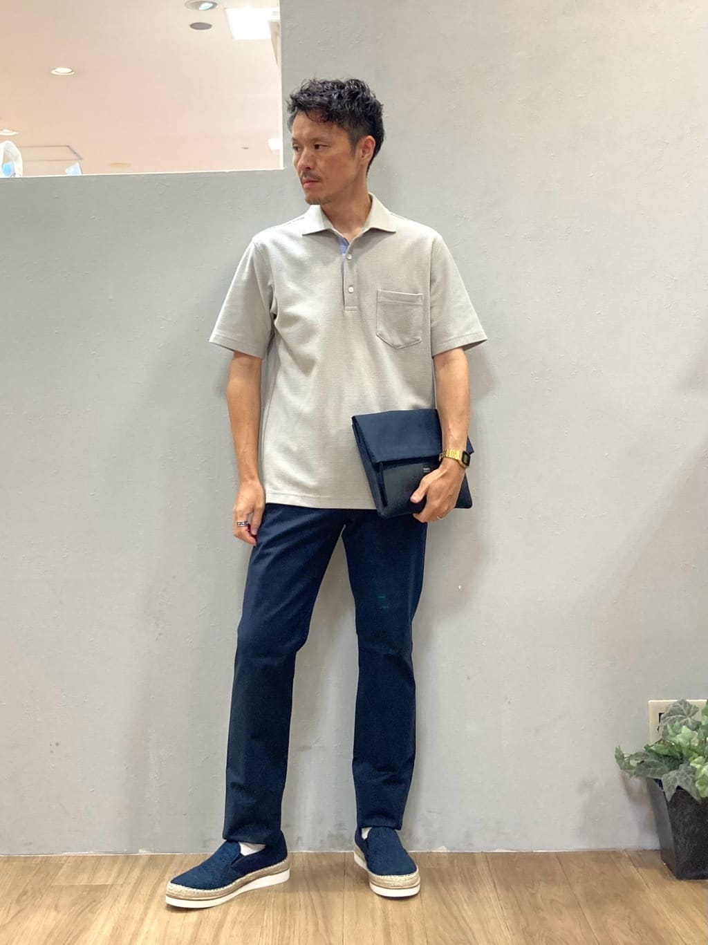 TAKEO KIKUCHIの【抗菌防臭/9色5サイズ展開】ハニカムメランジ ポロシャツを使ったコーディネートを紹介します。｜Rakuten Fashion(楽天ファッション／旧楽天ブランドアベニュー)6050531