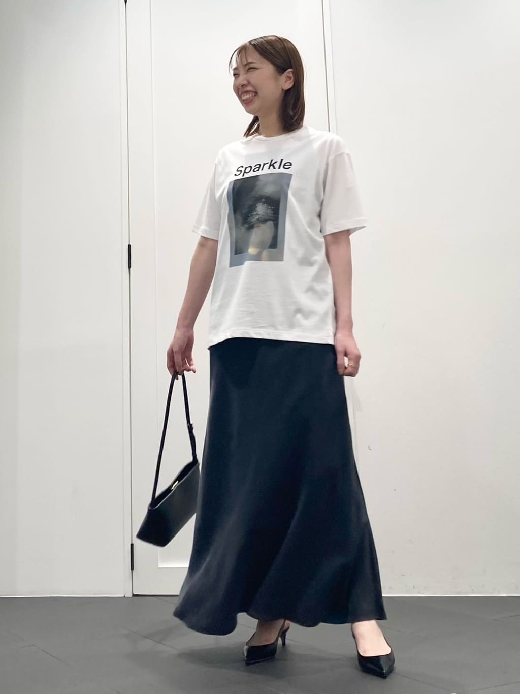 1er ArrondissementのフォトプリントTシャツ(Sparkle)を使ったコーディネートを紹介します。｜Rakuten Fashion(楽天ファッション／旧楽天ブランドアベニュー)6050606