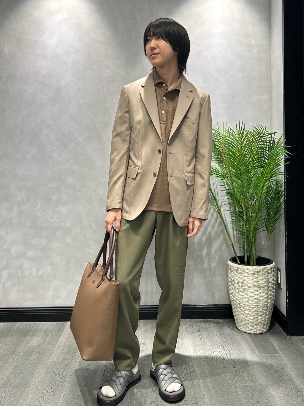 TAKEO KIKUCHIの【COOL CITY WEAR】アーバンクール ジャケット /接触冷感・吸水速乾を使ったコーディネートを紹介します。｜Rakuten Fashion(楽天ファッション／旧楽天ブランドアベニュー)6054451