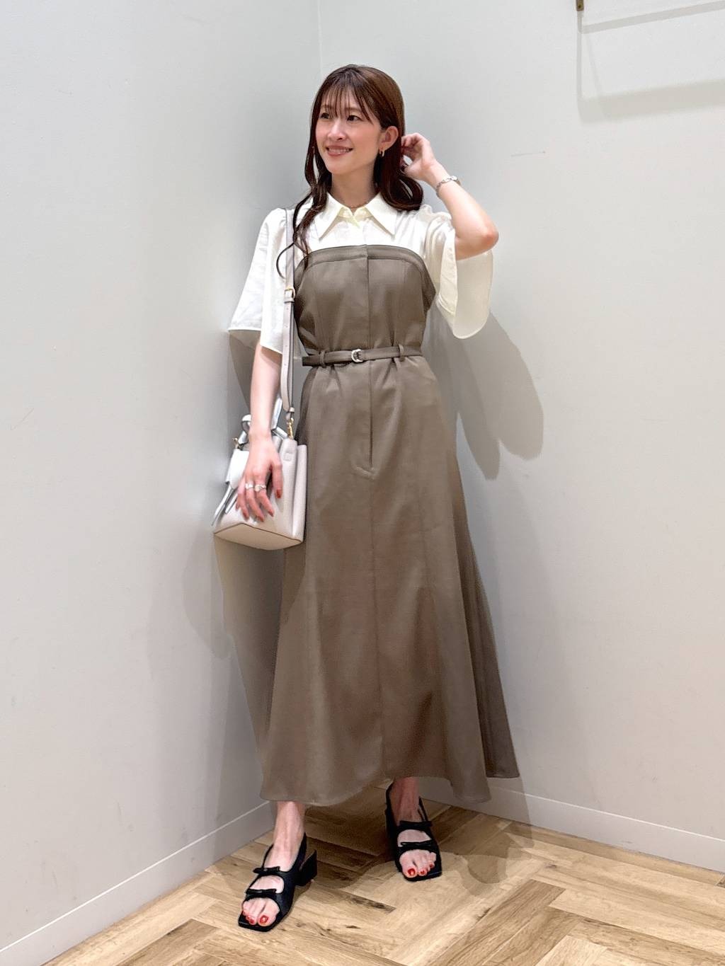 mysty womanのモールドカップ付きインナーキャミソール2を使ったコーディネートを紹介します。｜Rakuten Fashion(楽天ファッション／旧楽天ブランドアベニュー)6057696