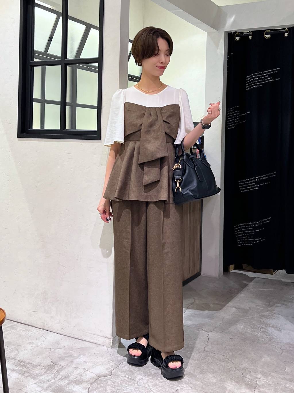 mysty womanのチェーンチョーカーを使ったコーディネートを紹介します。｜Rakuten Fashion(楽天ファッション／旧楽天ブランドアベニュー)6062533
