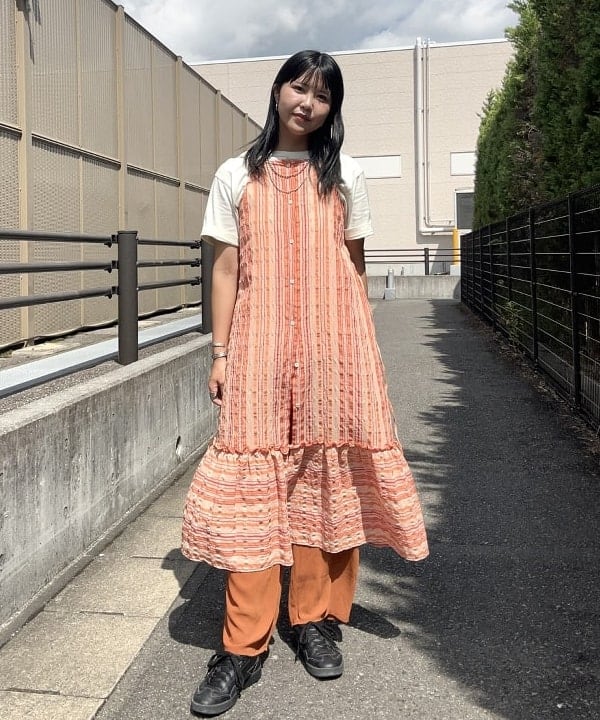 BEAMS WOMENのイージー スピンドルパンツを使ったコーディネートを紹介します。｜Rakuten Fashion(楽天ファッション／旧楽天ブランドアベニュー)6081298